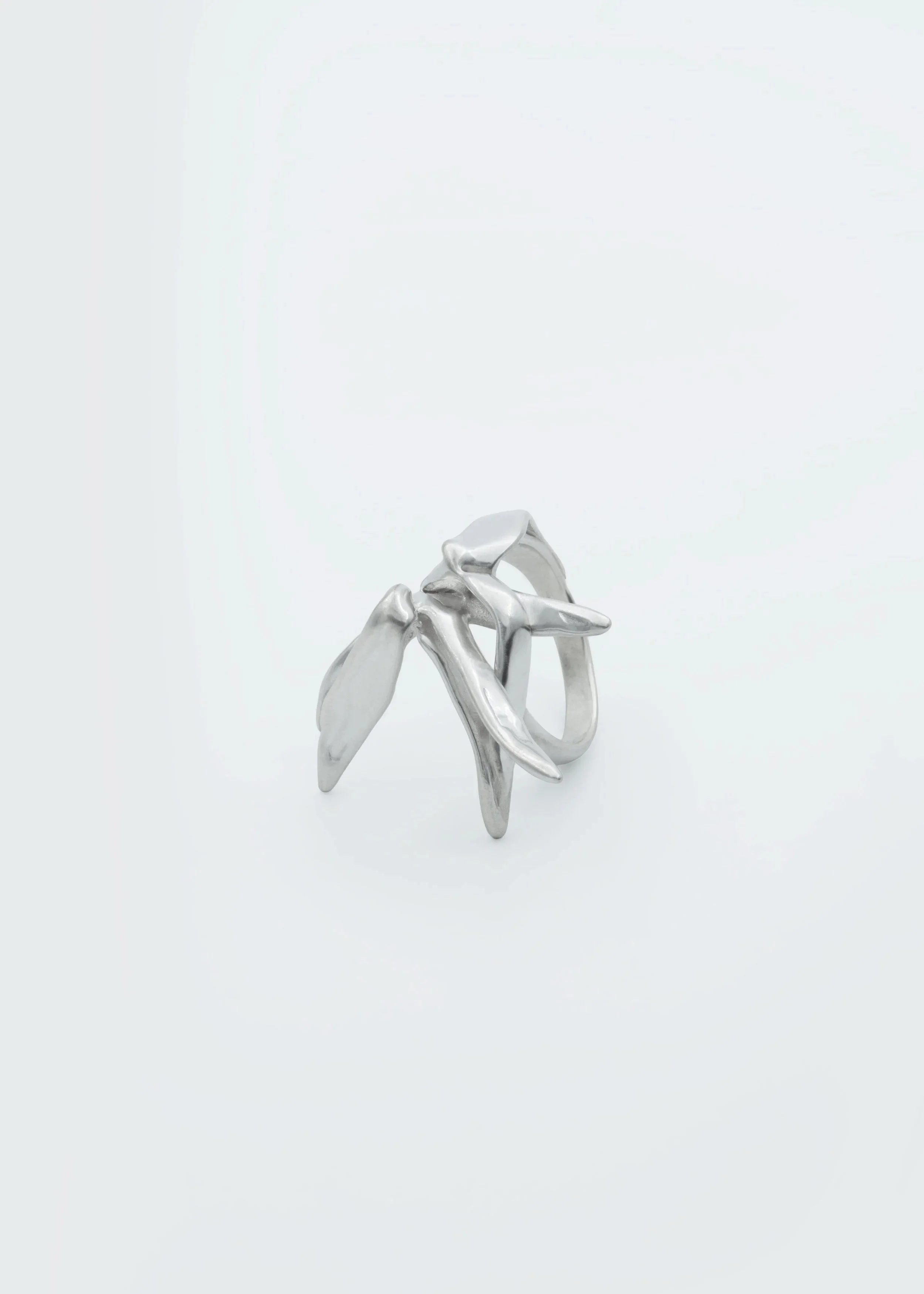 Lotoss ring