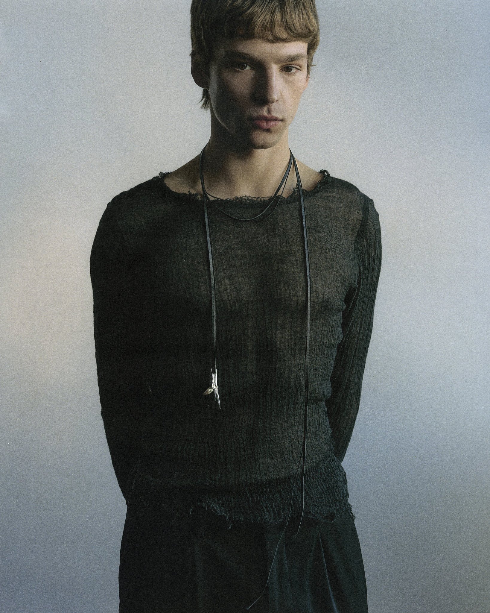 Urzula-Vol-jewellery-silver-necklace-dark-fashion-avant-garde-fashion.jpg