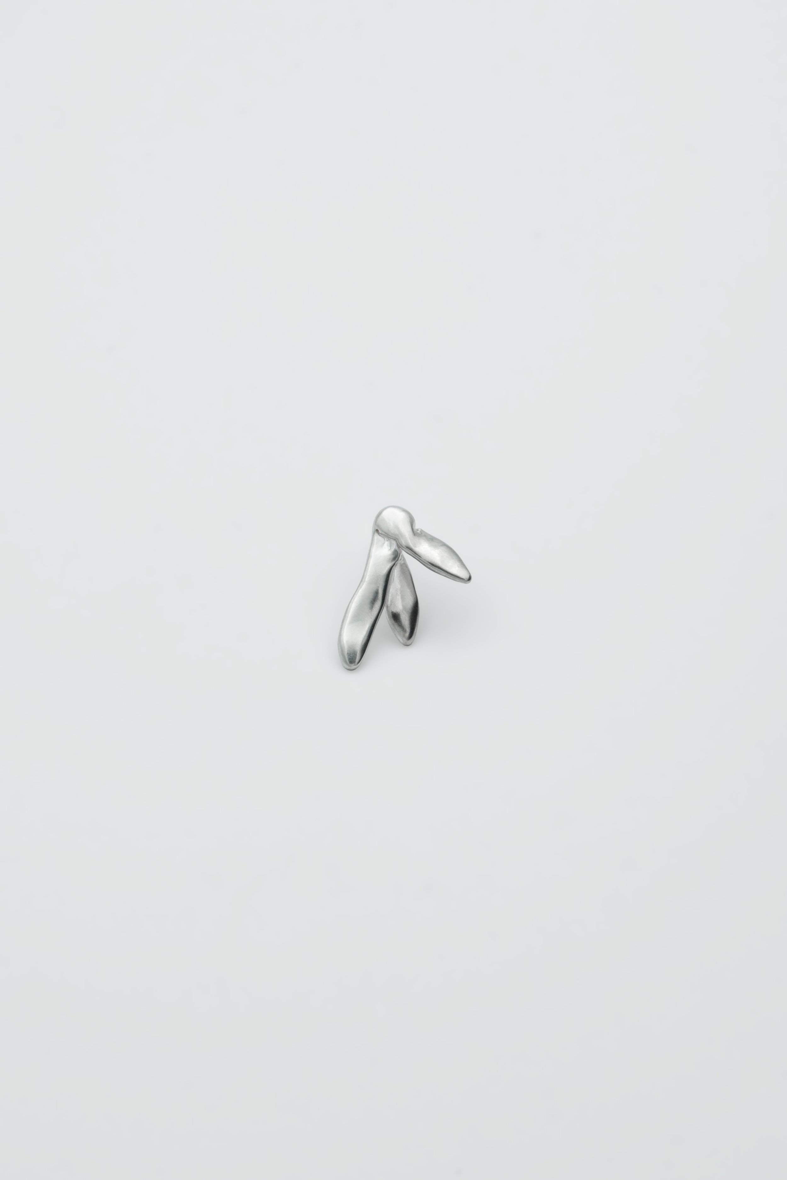 Crocus earring