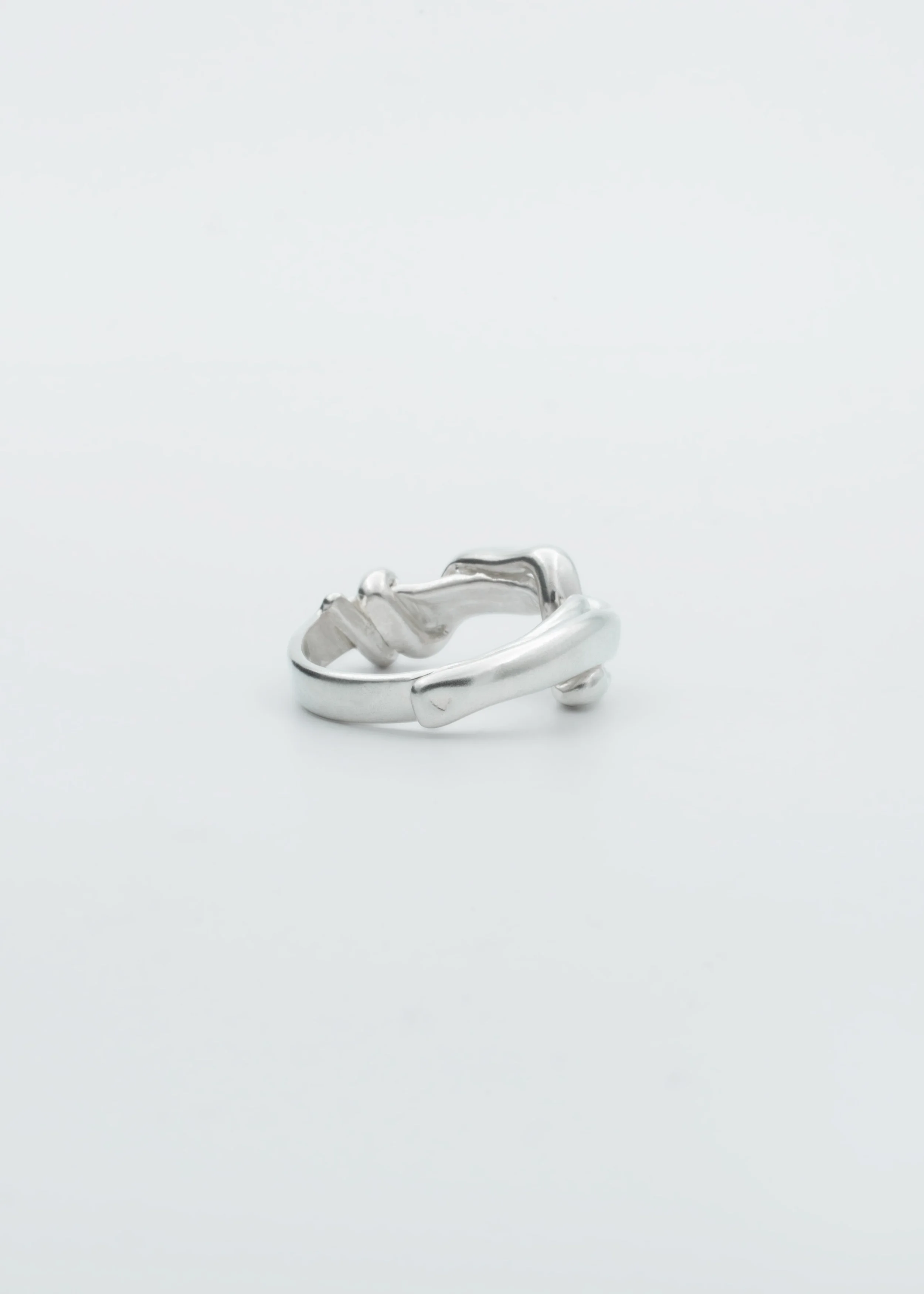 Cyclamen-ring-2.jpg