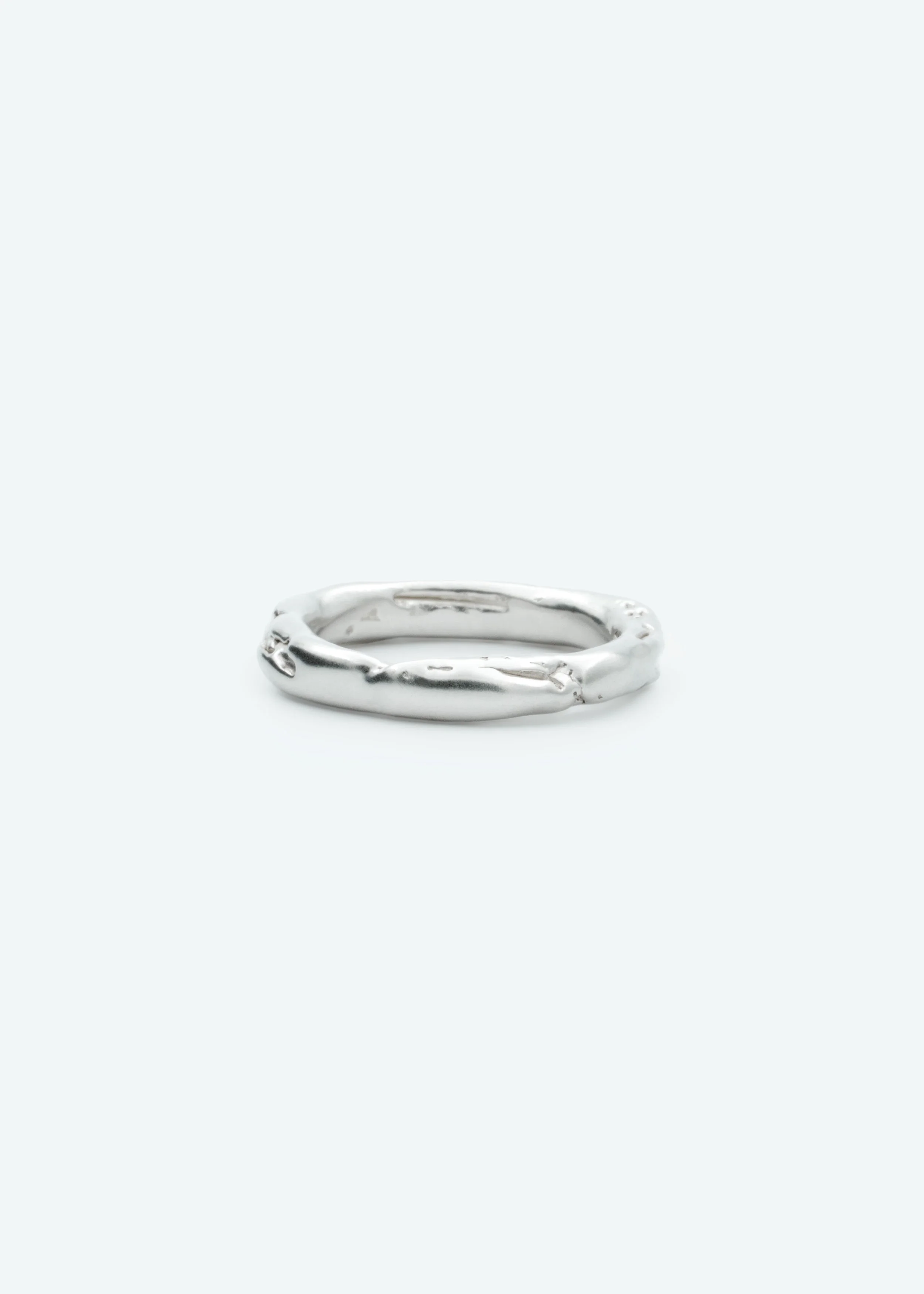 Marimo-minimalist-ring.jpg