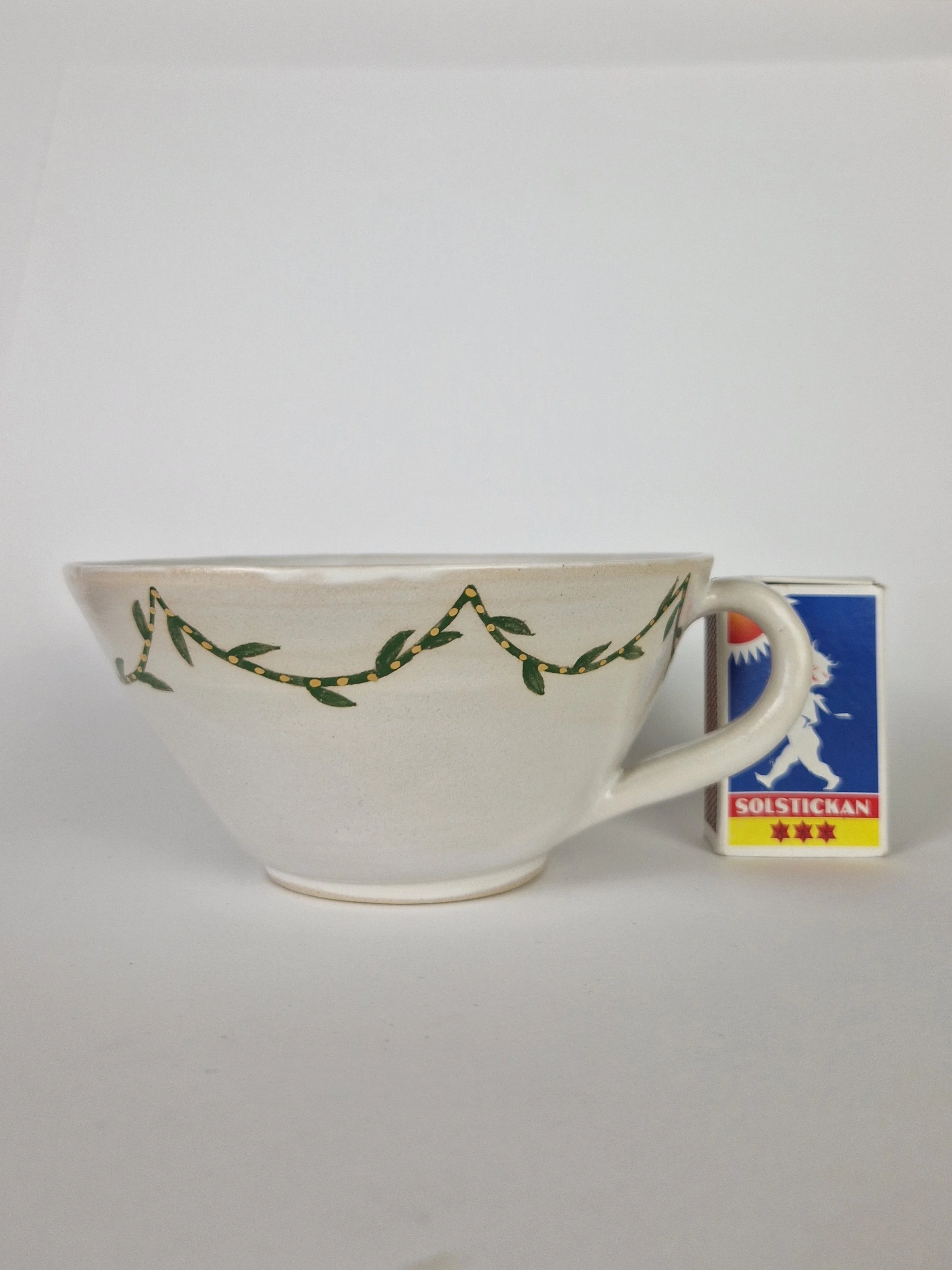 Tea Cup With Leaves and Gold