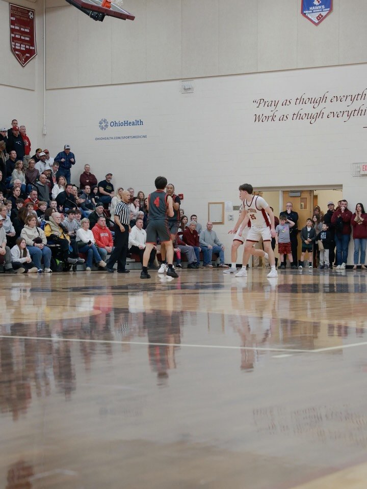 @wattybhoops vs @stcharlesbasketball 1/16 Go Eagles! &hearts;️💛

@bwhs_athletics @bishopwatterson