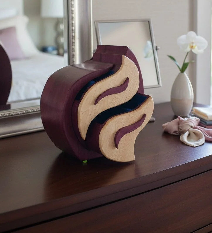 Bandsaw_box_flame (Medium).jpg