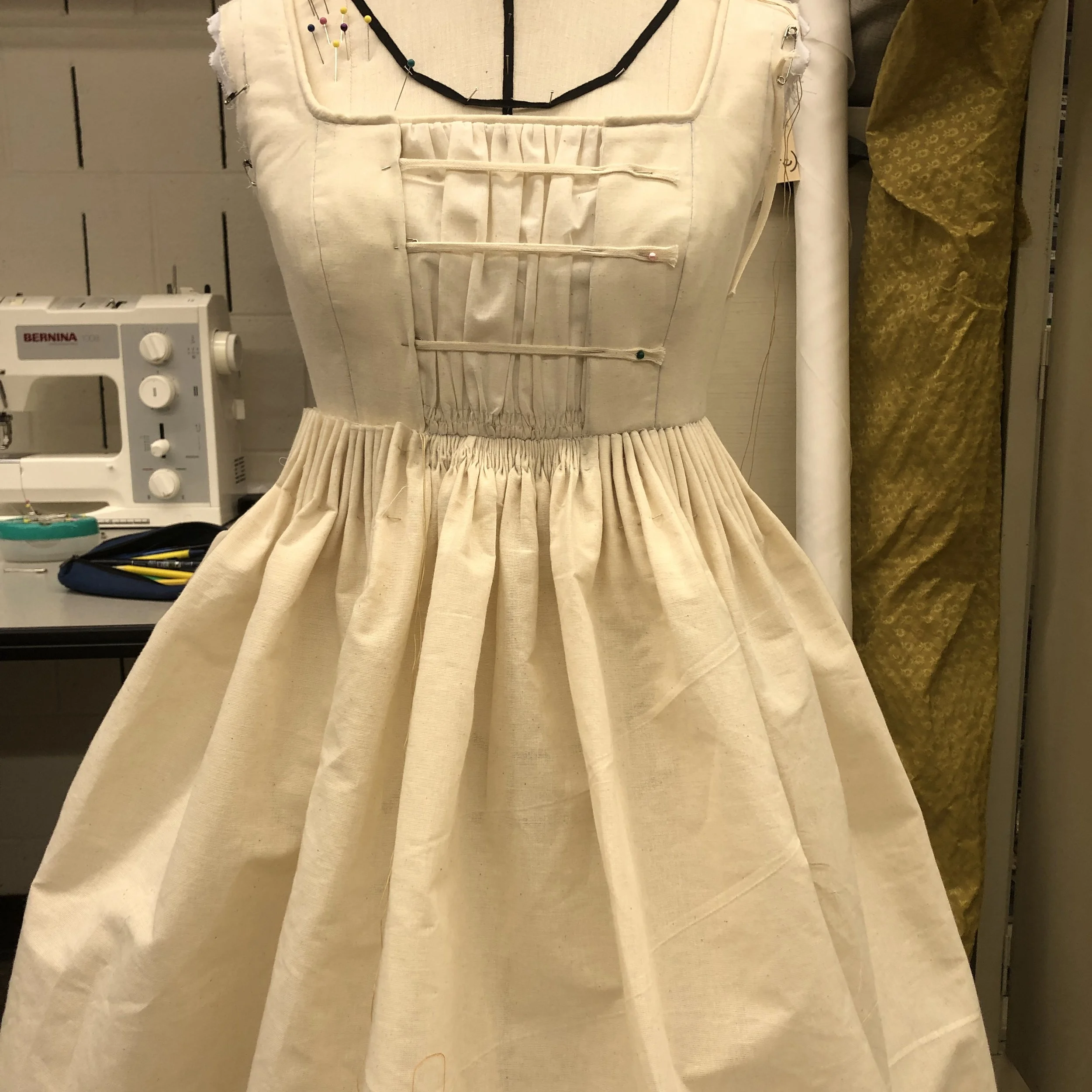 Comparing the shapes of the two cartridge pleat methods