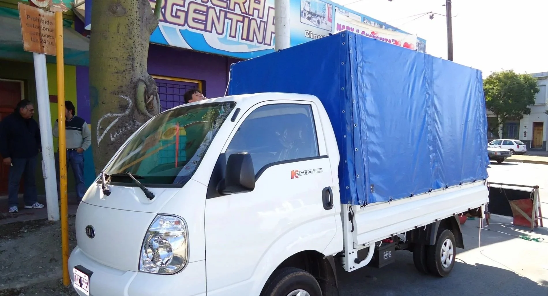 Camioneta+%2817%29+%281900x1425%29.jpg