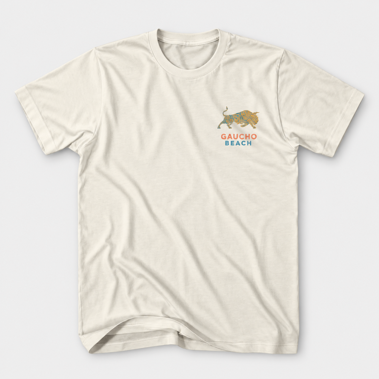 Camiseta Gaucho Beach con Toro Decorativo.png