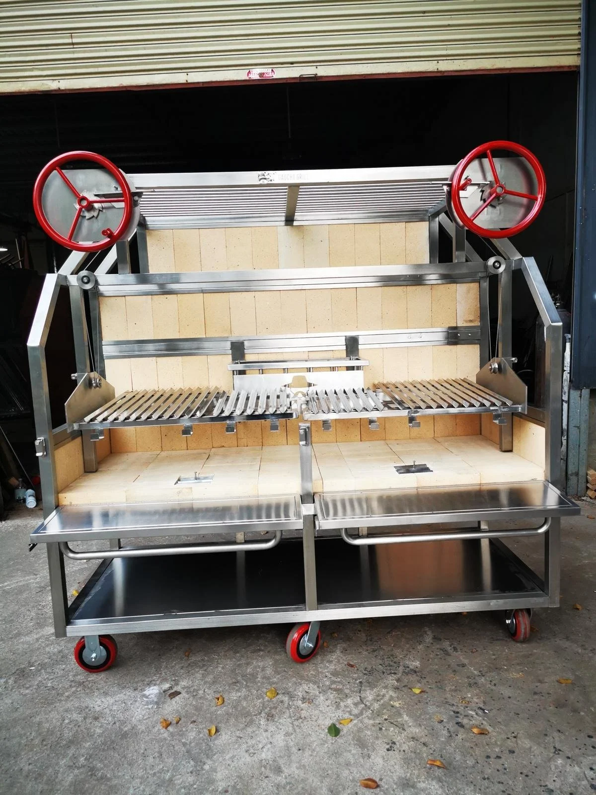 Parrilla Grill – XL Red Wheel