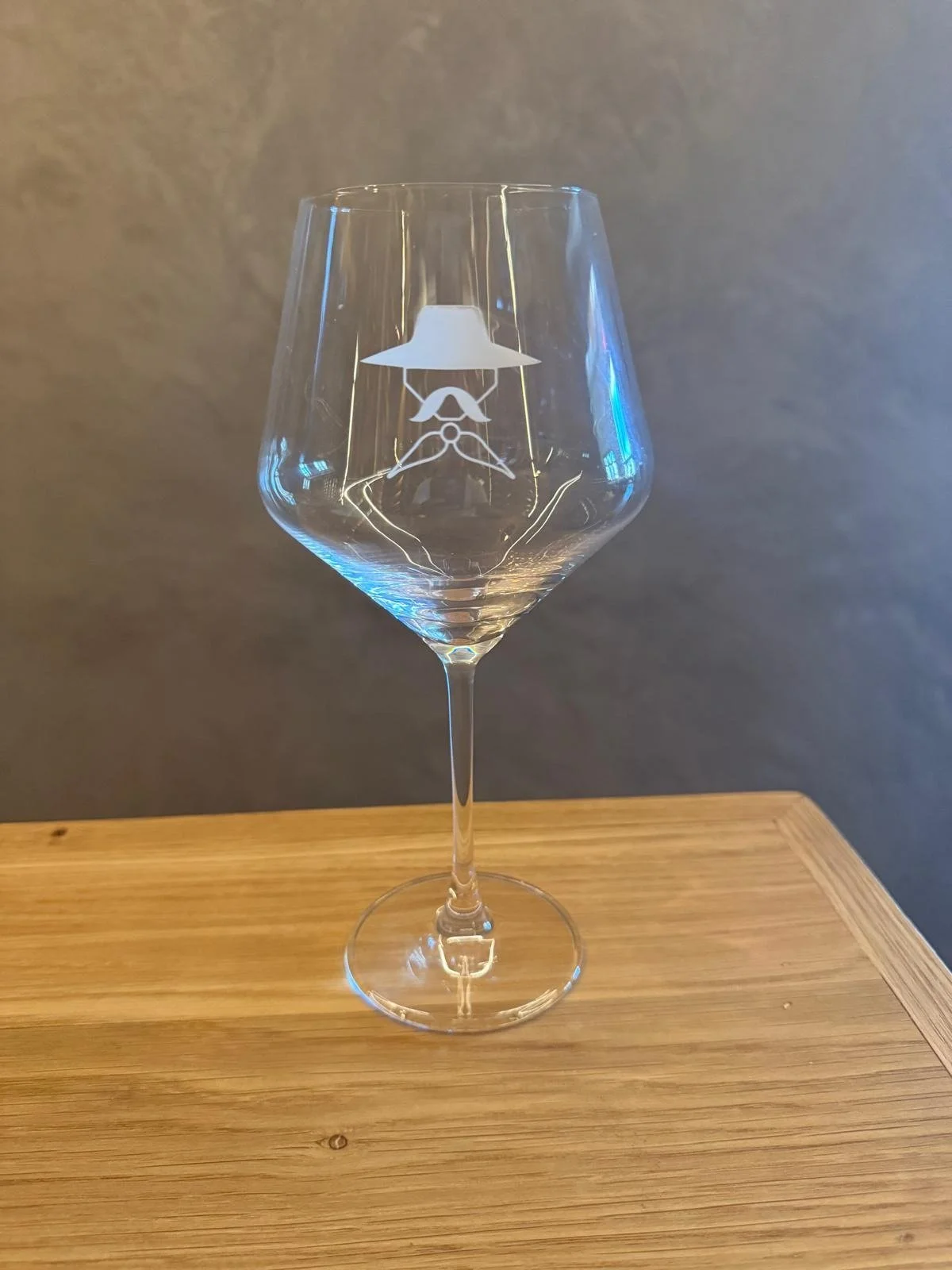 Etched Wine Glass (Gaucho Grill)