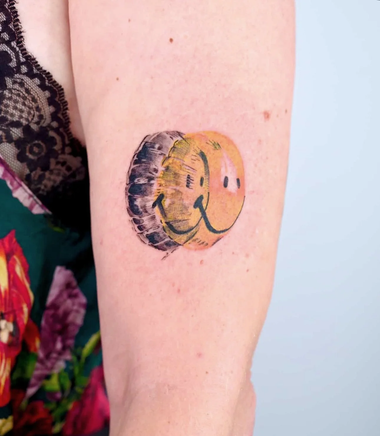 We look forward to welcoming our newest guest artist @tattooist_urban from blooming florals to galaxies in motion she is bringing watercolour artistry to @thegreyareastudios on Nov 20&ndash;23. 🩷🌸

#GuestArtist #GuestSpotSydney #TattoosOfInstagram 