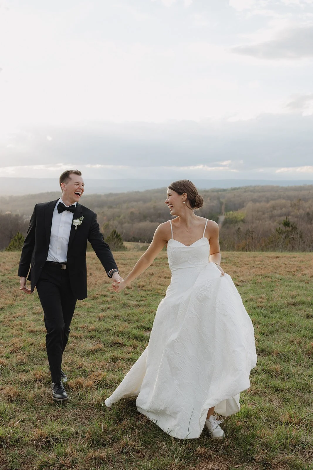 maggie-and-samuel-williams-chattanooga-the-woodlands-howe-farms-tennessee-wedding-photographer-jo-darling-photography-1188.jpg