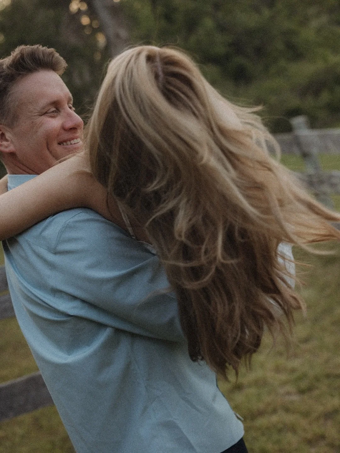 We had such a sweet engagement session with Allie + Brad ❤️
The whole session felt so cinematic&mdash;the historic grounds, the trees, and Allie&rsquo;s dress all came together beautifully.

More than anything, you can truly see how much these two lo