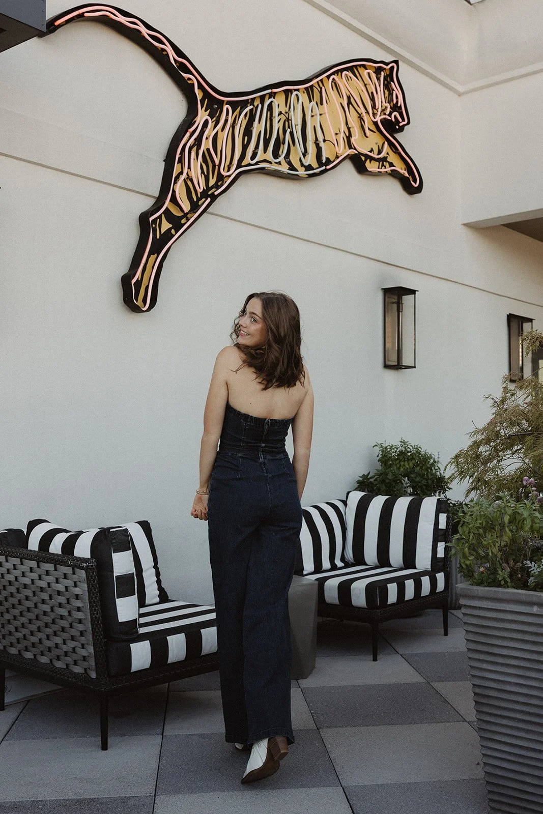 norie-senior-session-memphis-tiger-and-peacock-jo-darling-photography-57.jpg