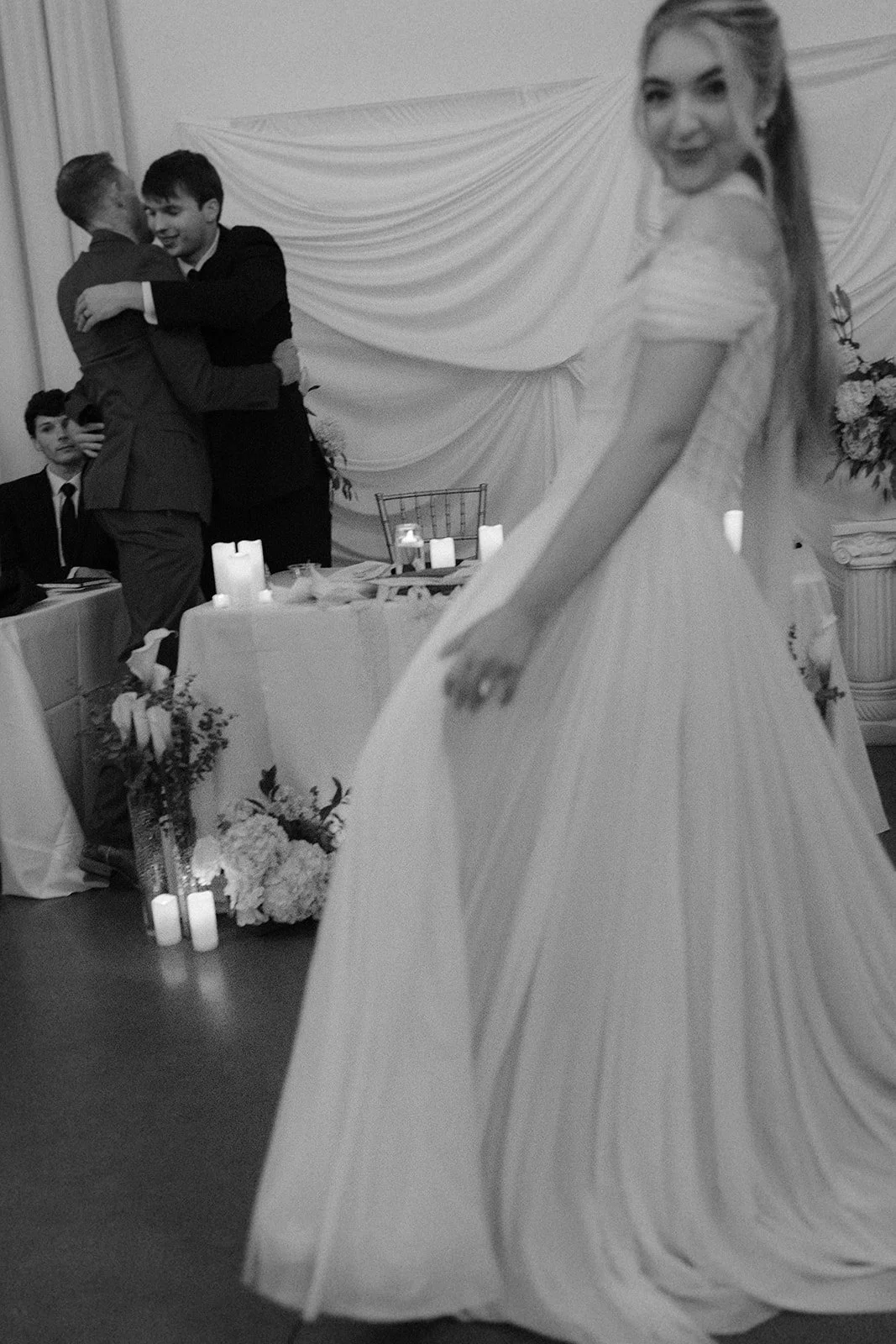 gabi-and-jonah-lemire-the-ballroom-on-1-street-bentonville-wedding-jo-darling-photography-1018.jpg