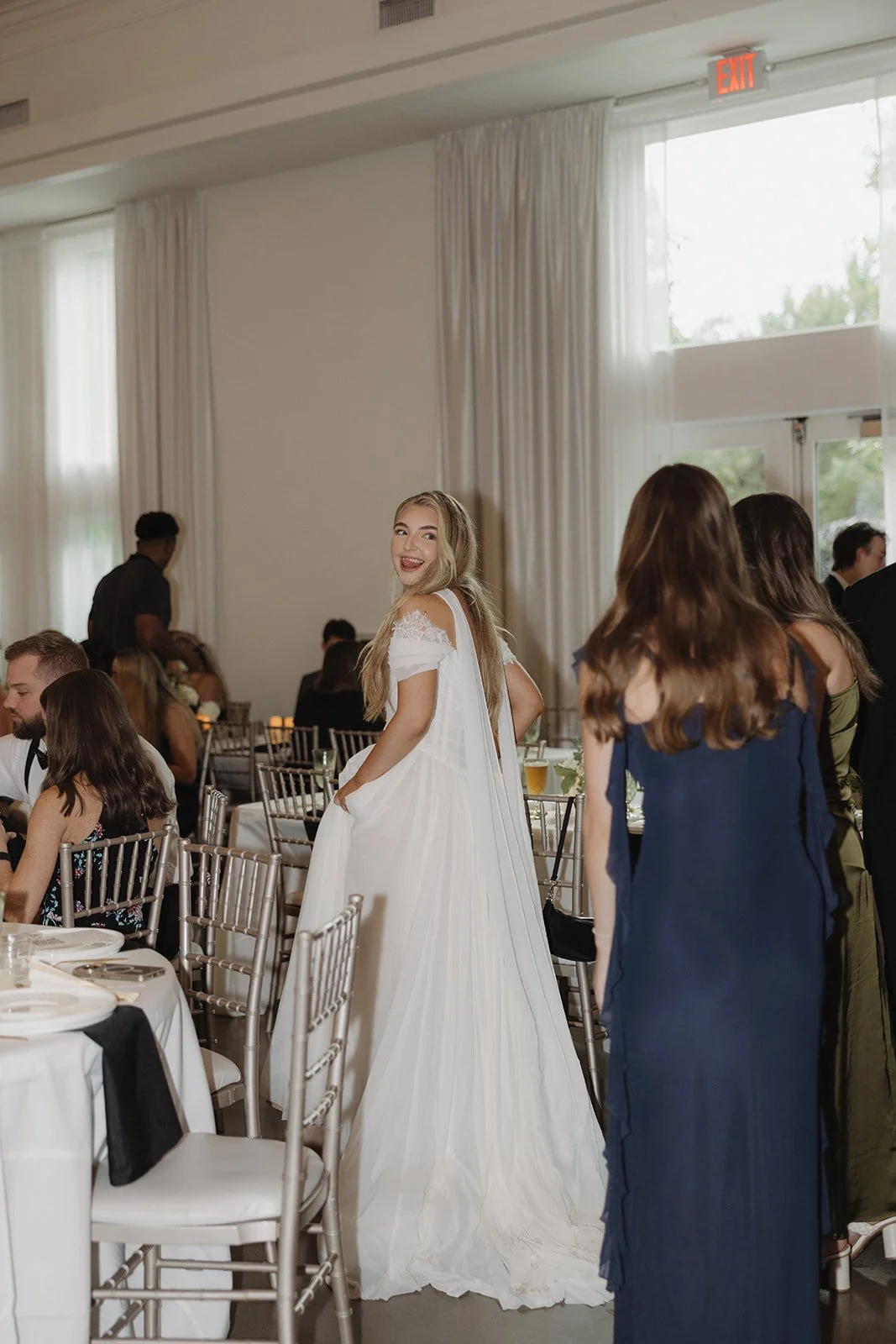 gabi-and-jonah-lemire-the-ballroom-on-1-street-bentonville-wedding-jo-darling-photography-993.jpg