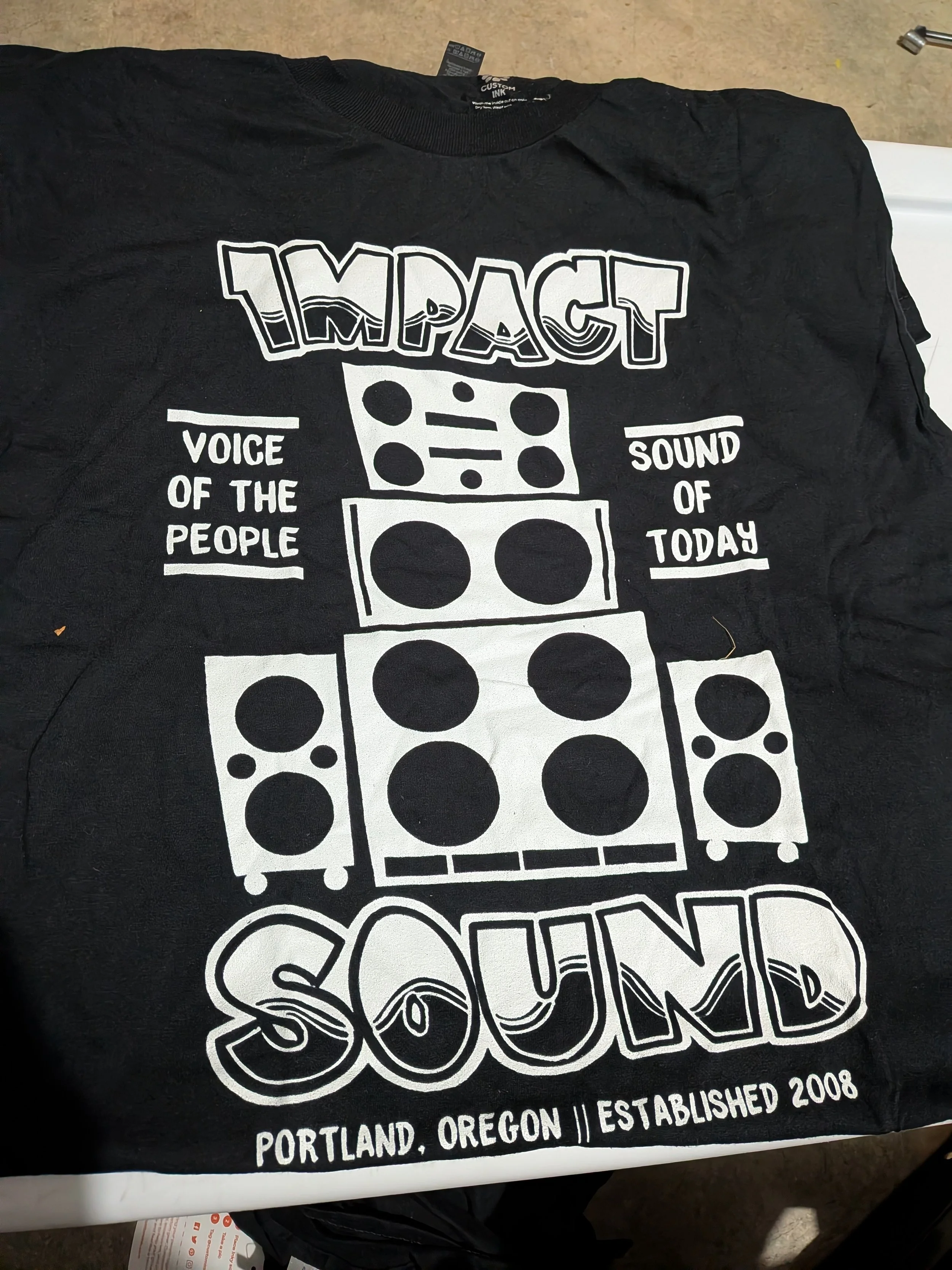 T-Shirt