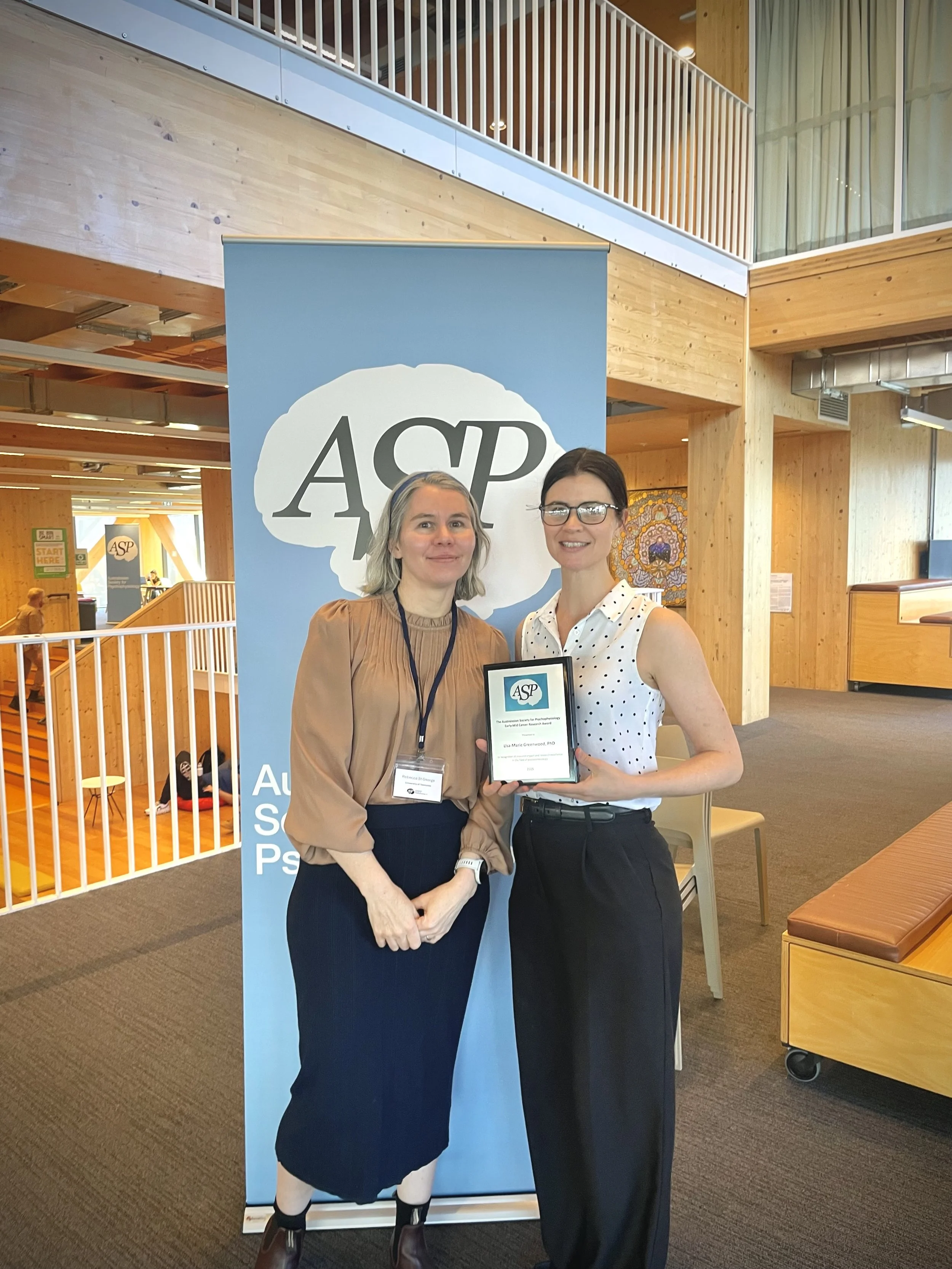 Applications for the ASP2026 EMCR Award ARE OPEN!
