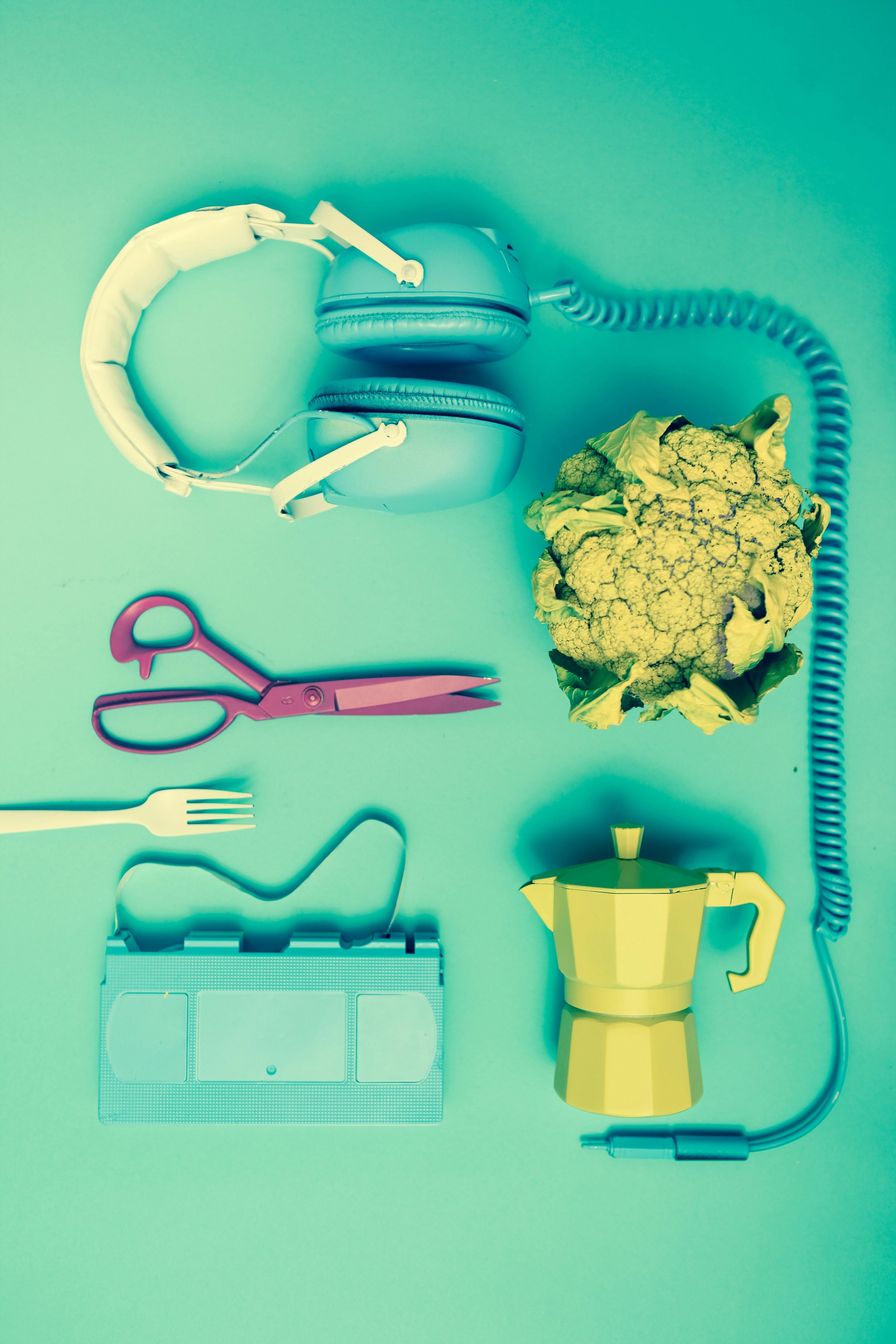 Building Stronger Teams Through Objects: A Creative Approach to Team Building