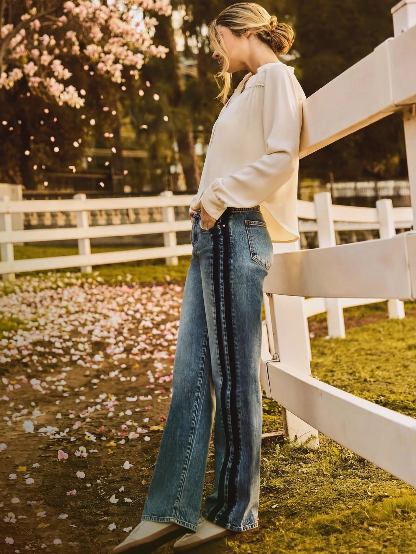 Winter now, spring on our minds🌸👖