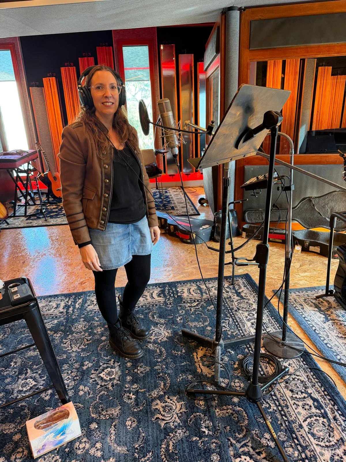 Sabre Studios Melb - Moonshine and Maple