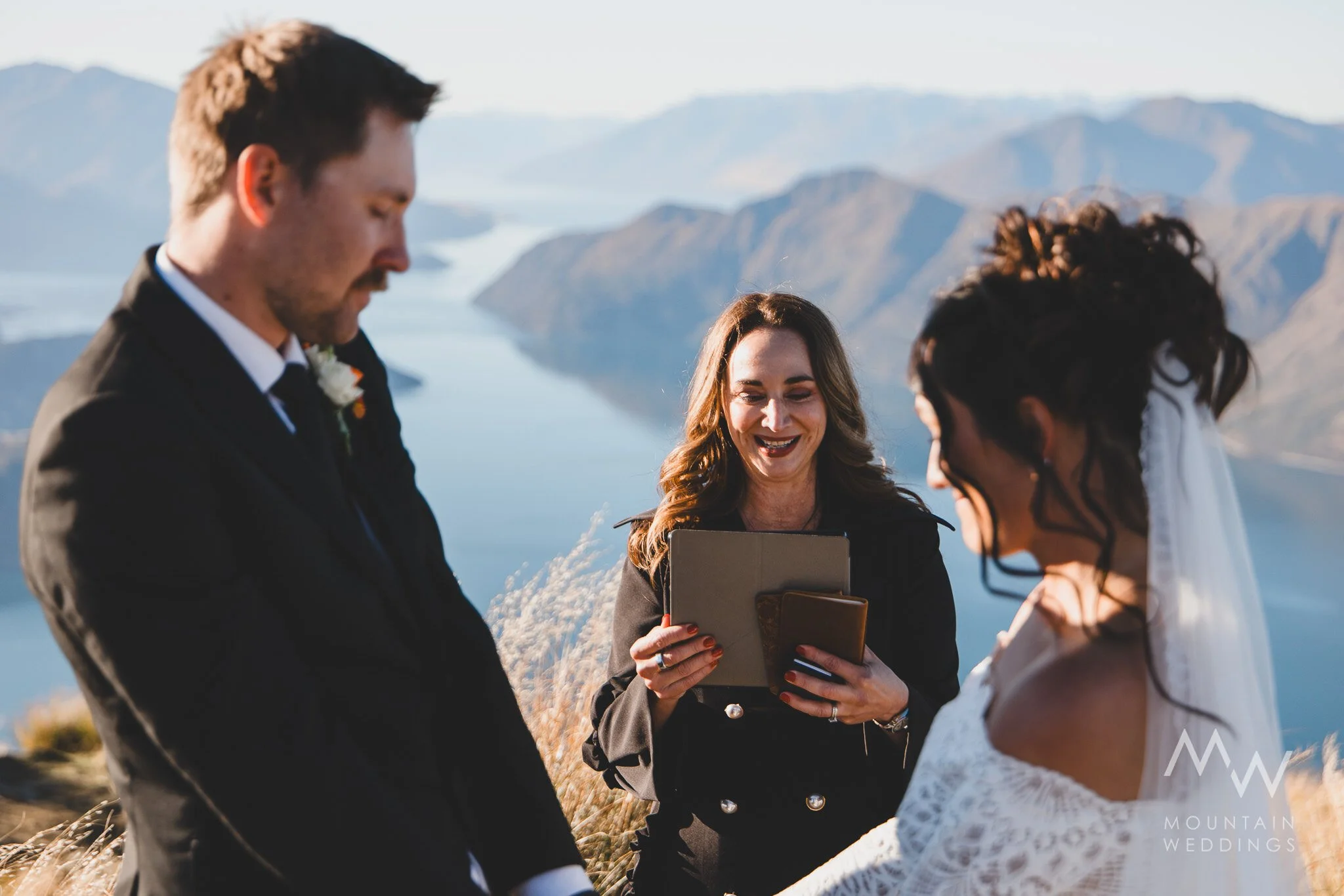 Queenstown wedding celebrant married by Emily
