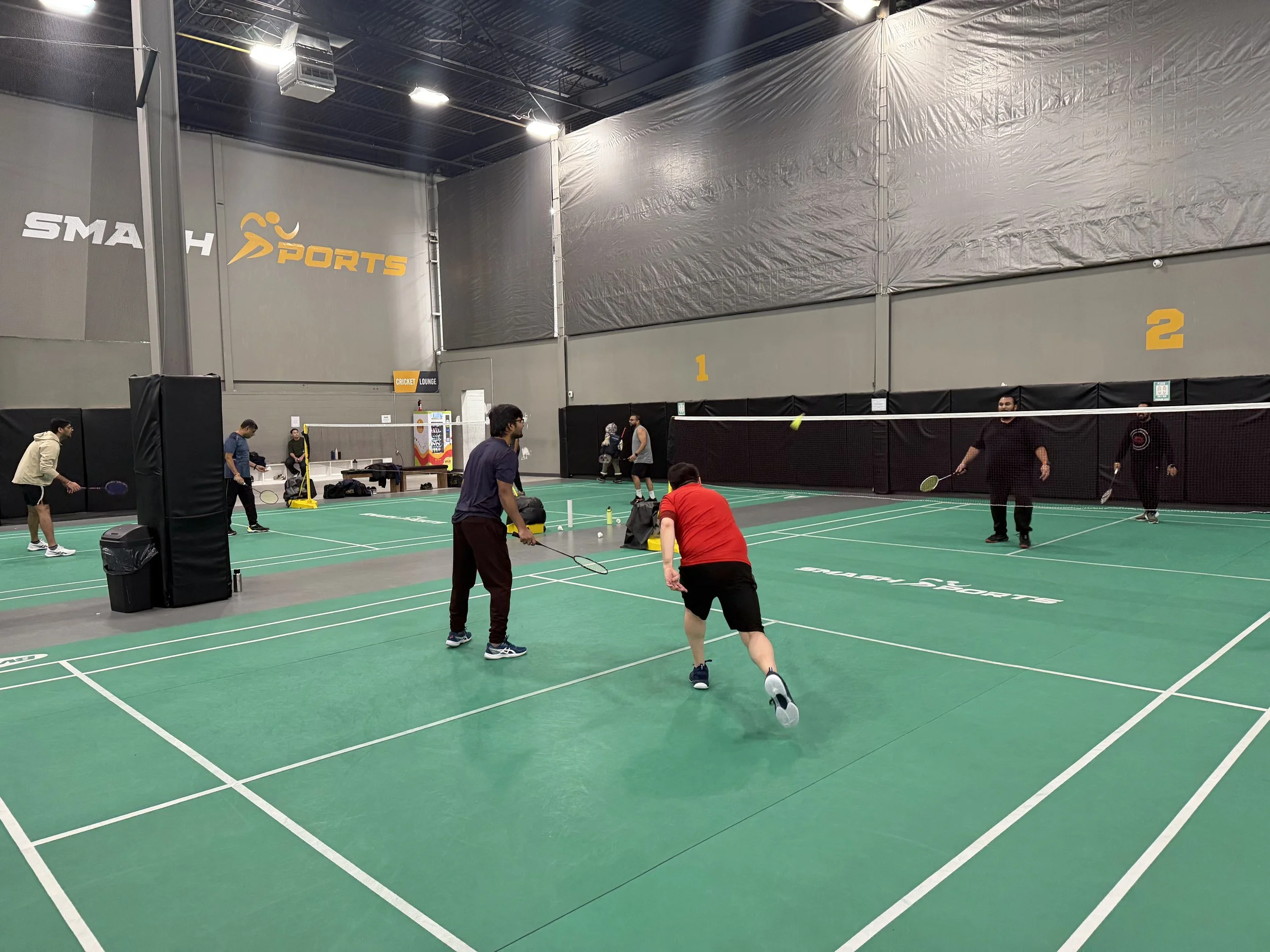 Smash Sports Badminton