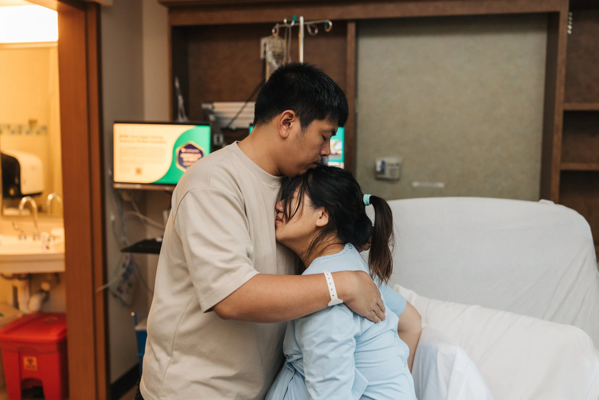 AbbySantiagoBIRTH-16.jpg