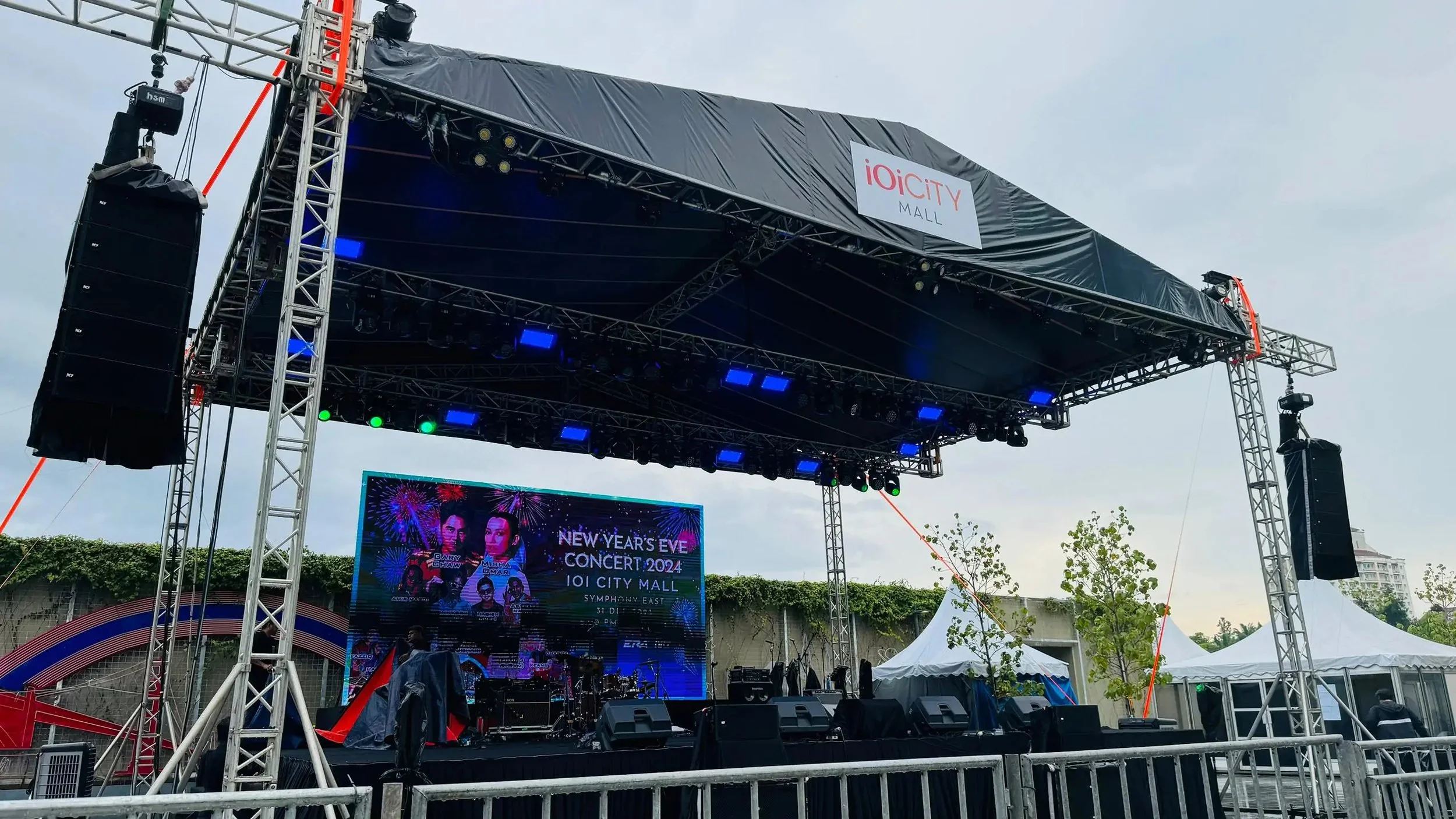 stage-truss-quality-safety.jpeg.jpg