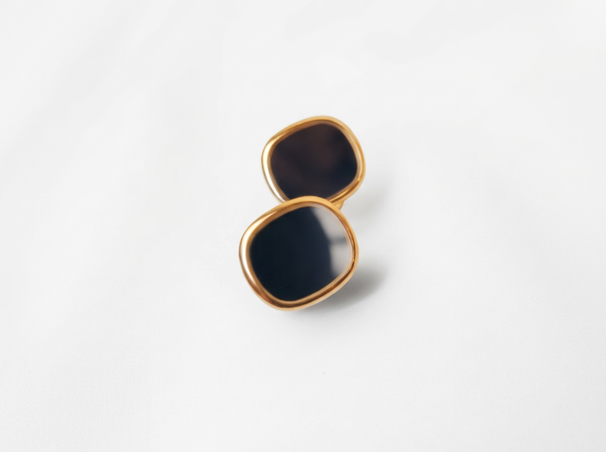 Patek Philippe Geneve 18k Yellow Gold Blue Ellipse Cufflinks