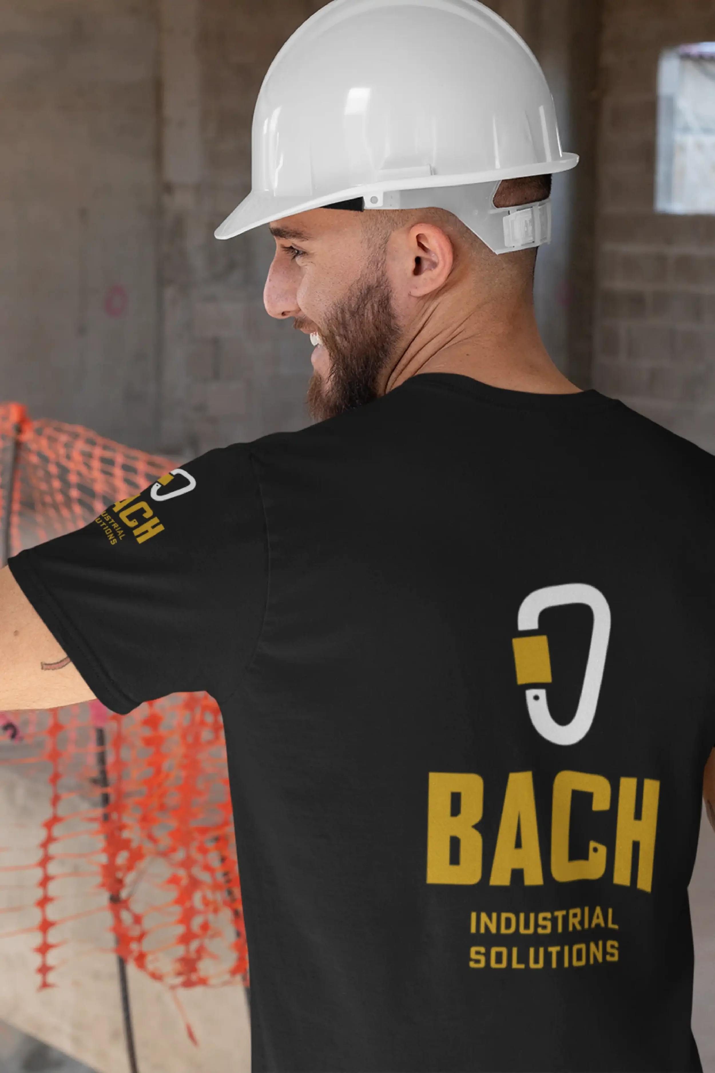 Voorbeeld van logo ontwerp van Bach Industrial Solutions op werkkledij: T-shirt