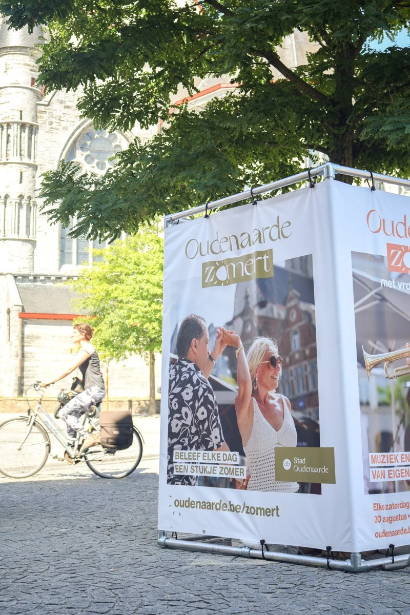 Vormgeving van spandoeken voor campagne Oudenaarde Zomert