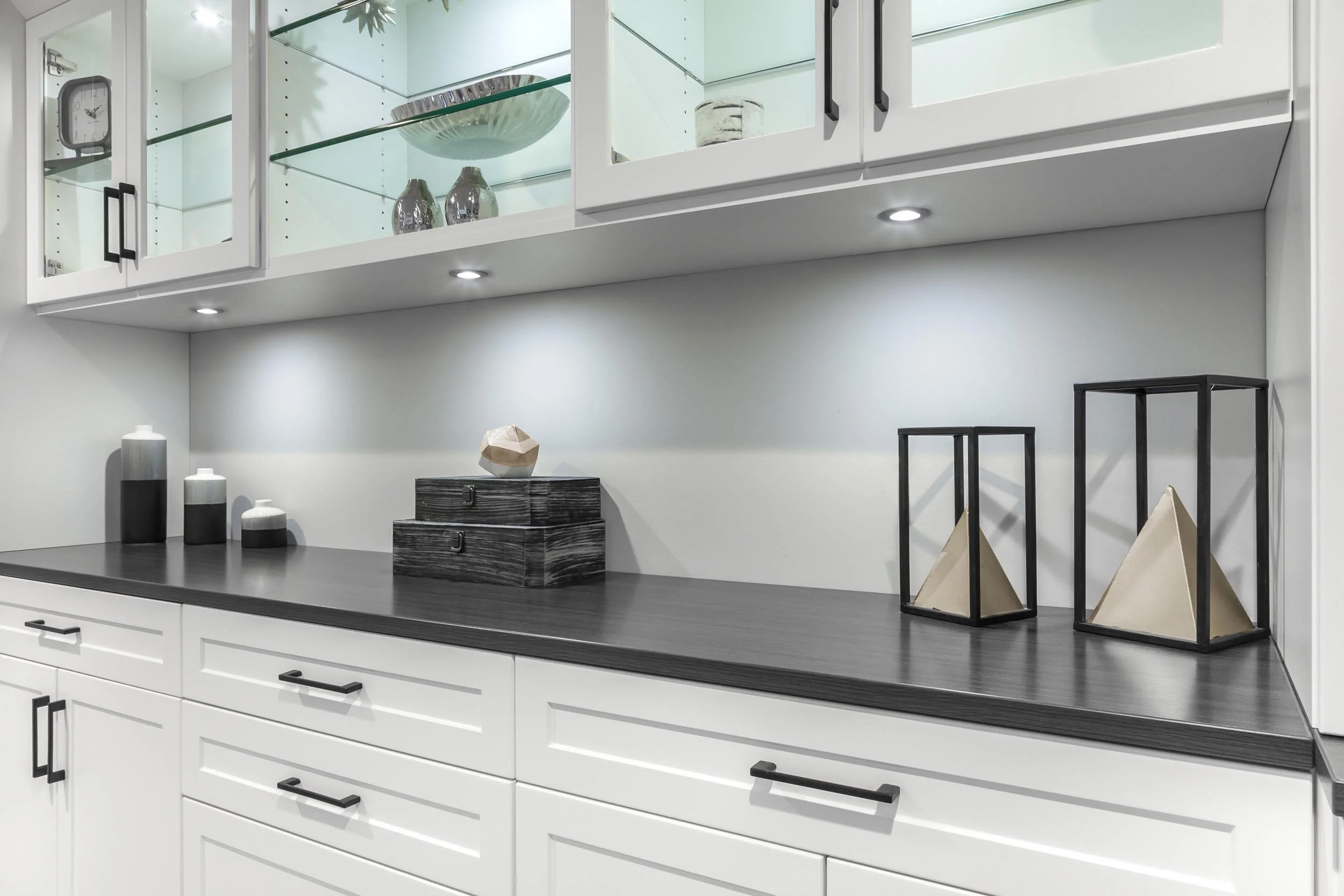 Bespoke Closet Organizers for Unique Spaces