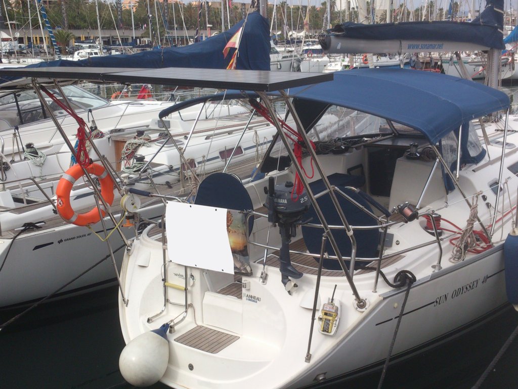 Arco de popa Jeanneau Sun Odyssey 40
