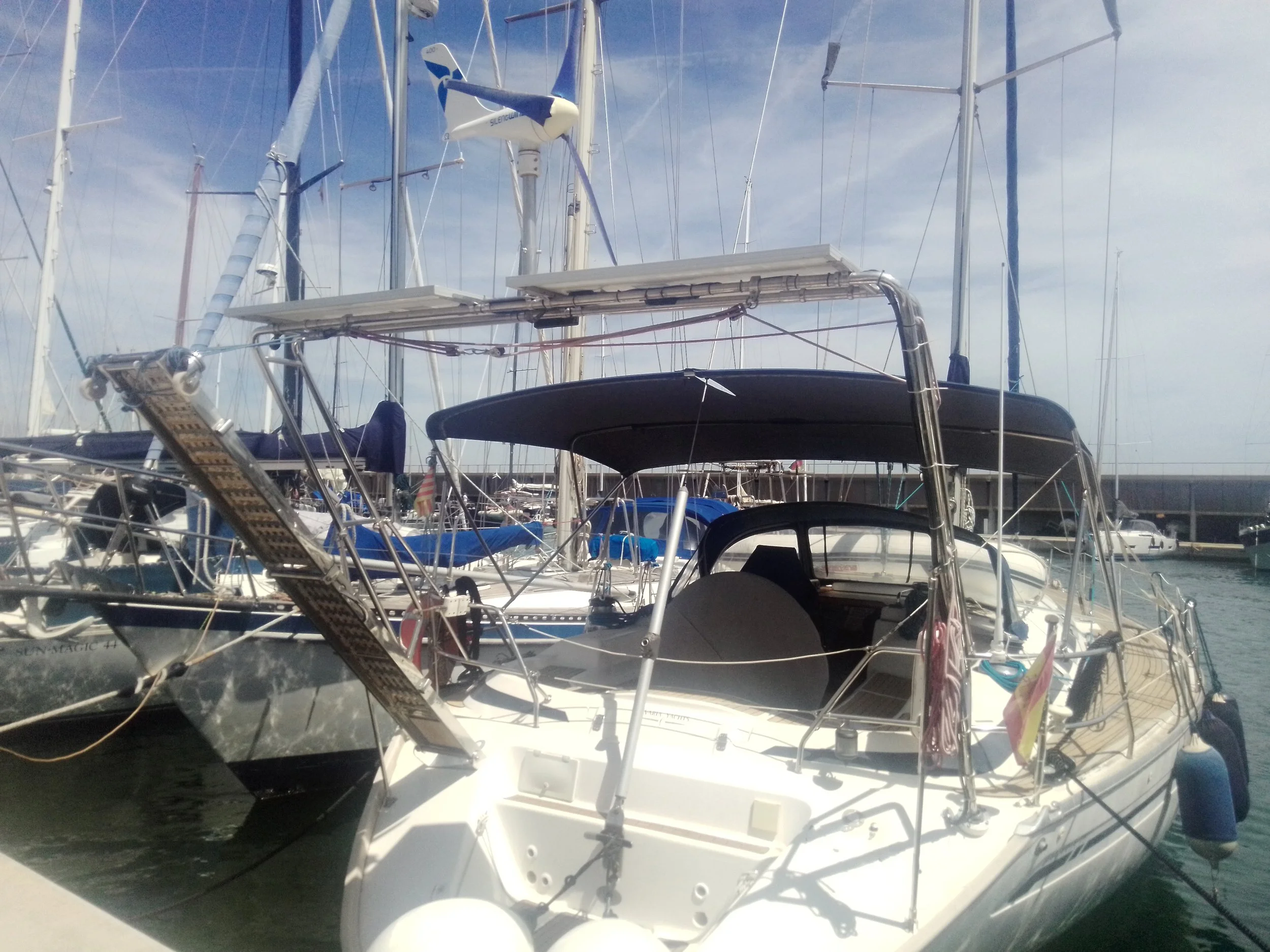 Arco de popa Bavaria Yacht 46