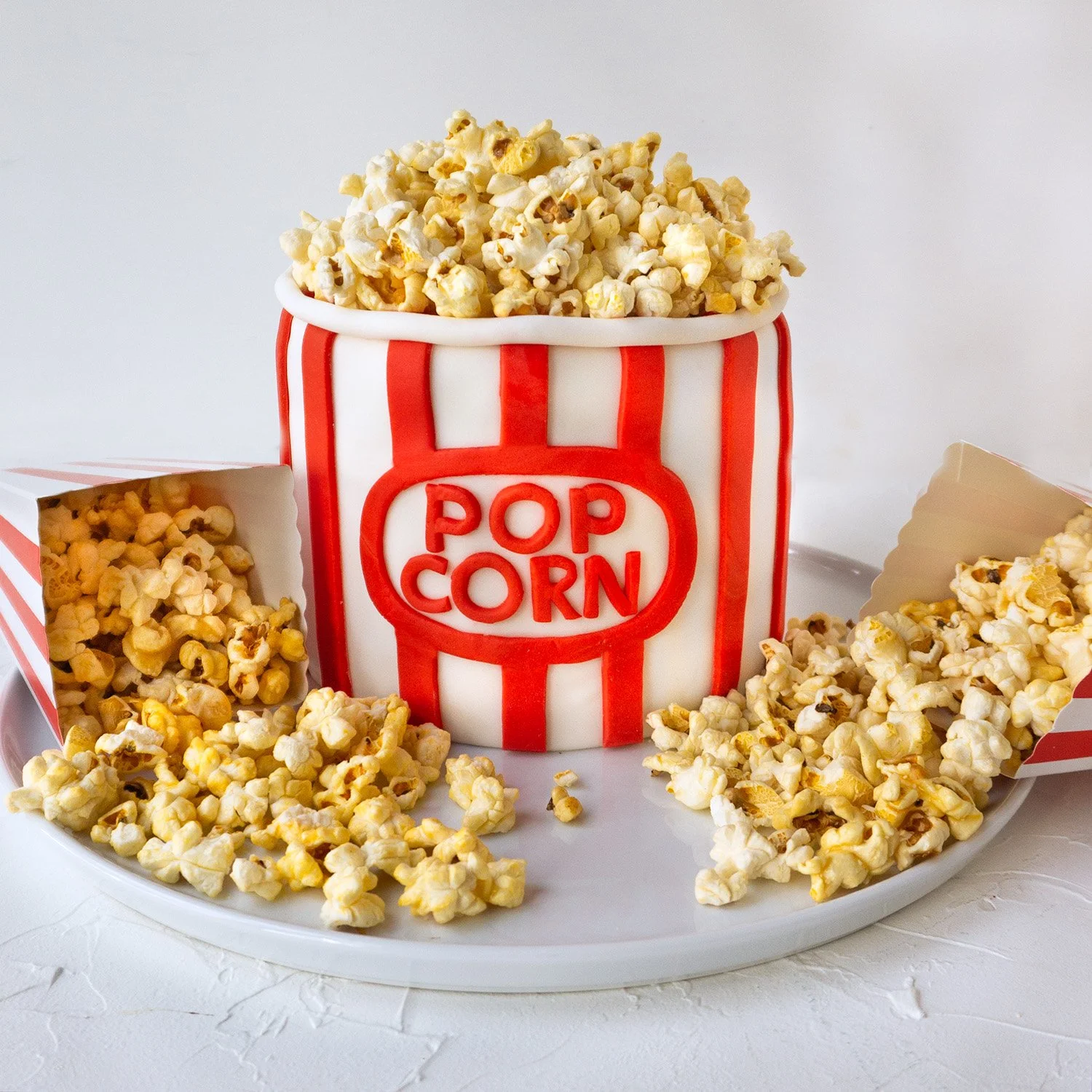 Hero_Popcorn_Cake.jpg