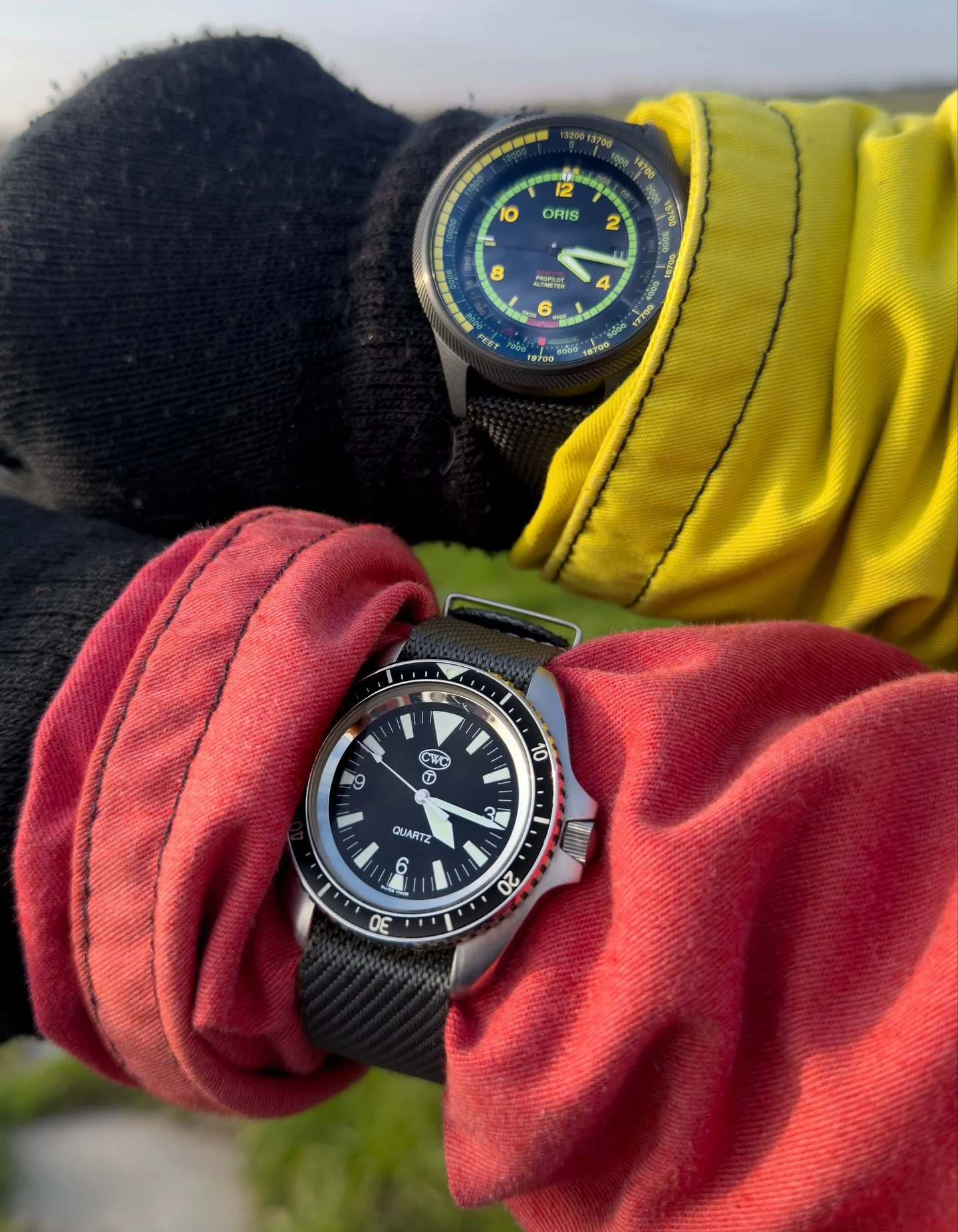 Yesterday was showing Neil&rsquo;s watch of choice for the skydive 🪂 , today is mine. 

I picked the tough as you like @cwcwatch RN Diver for its easy to read dial and more importantly, fixed lugs. Was the perfect choice and made the day more memora