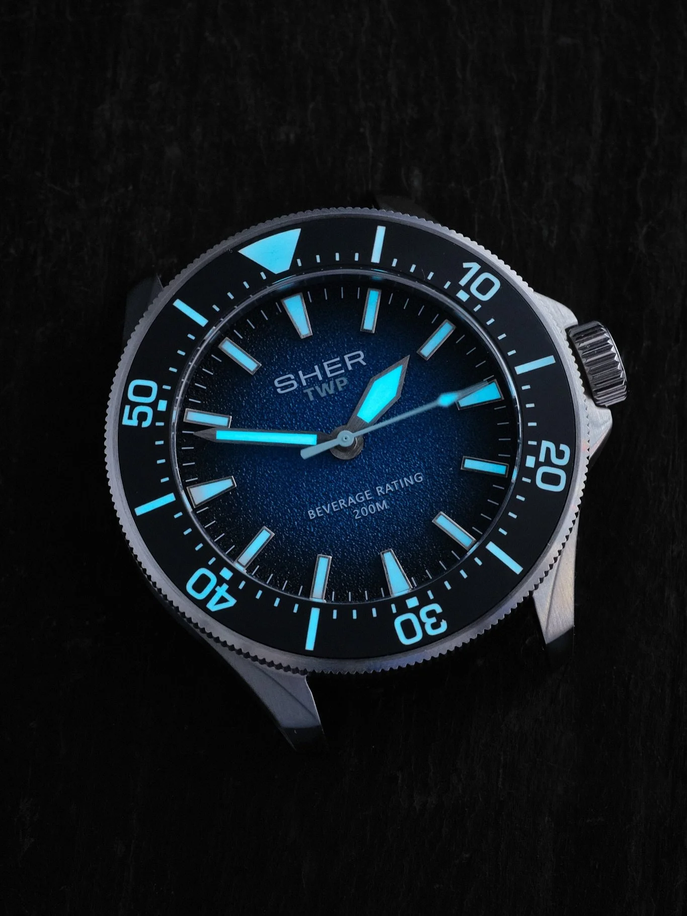 Had to be the @sherwatches x TWP limited edition for this weeks lume shot. We love the lumed bezel, indices and those sword hands are just 🤌

Pre-orders are open and at &pound;795, this is one serious tool watch. Only 300 available and when they&rsq
