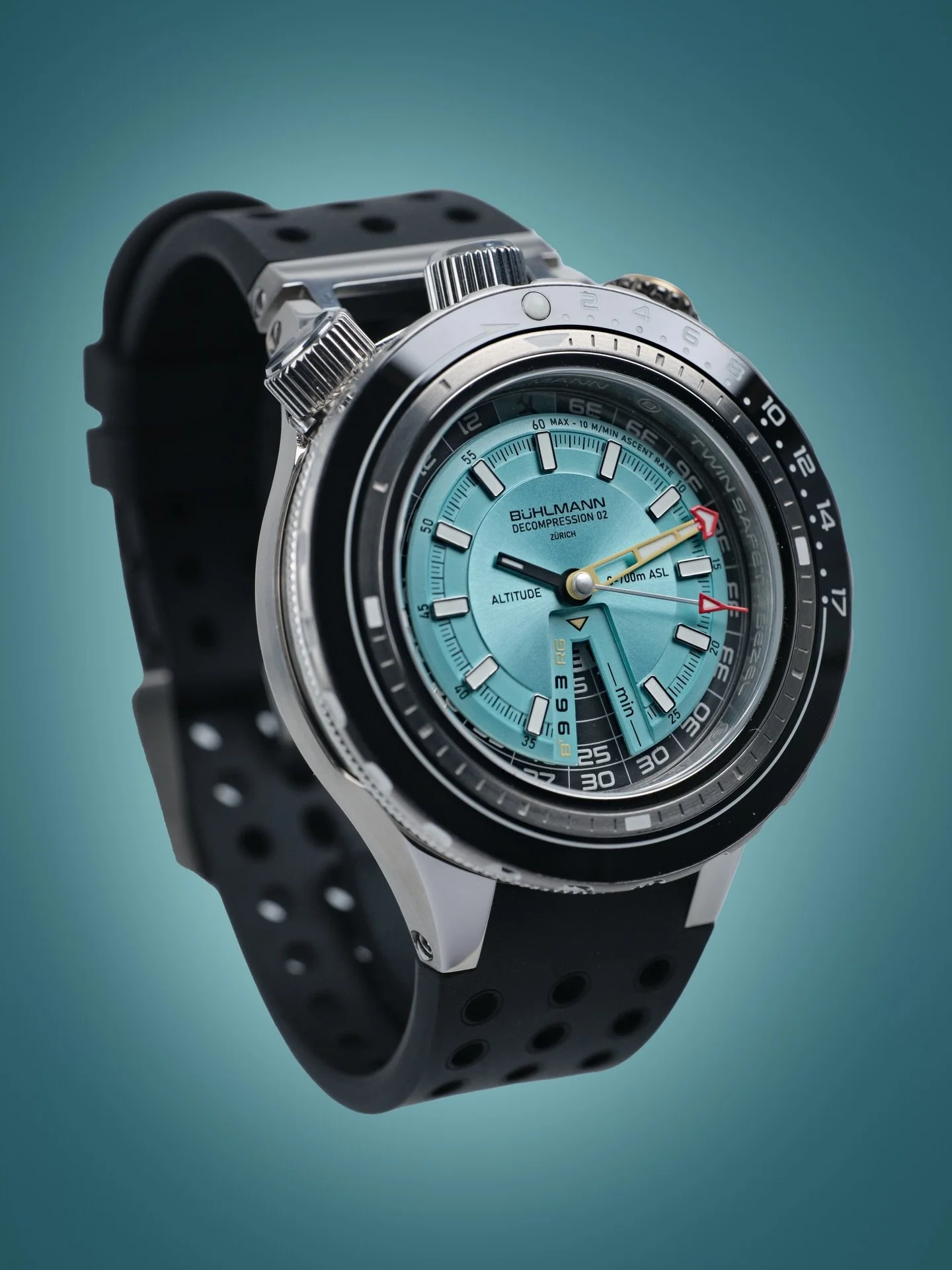 Alright watchfam, this one&rsquo;s a bit different, but perfect for #bluewatchmonday 🩵🩵🩵

Most dive watches we see are about the look. The @buehlmann_watches Decompression 02 actually leans into the why behind diving. 🤿

Built around real decompr