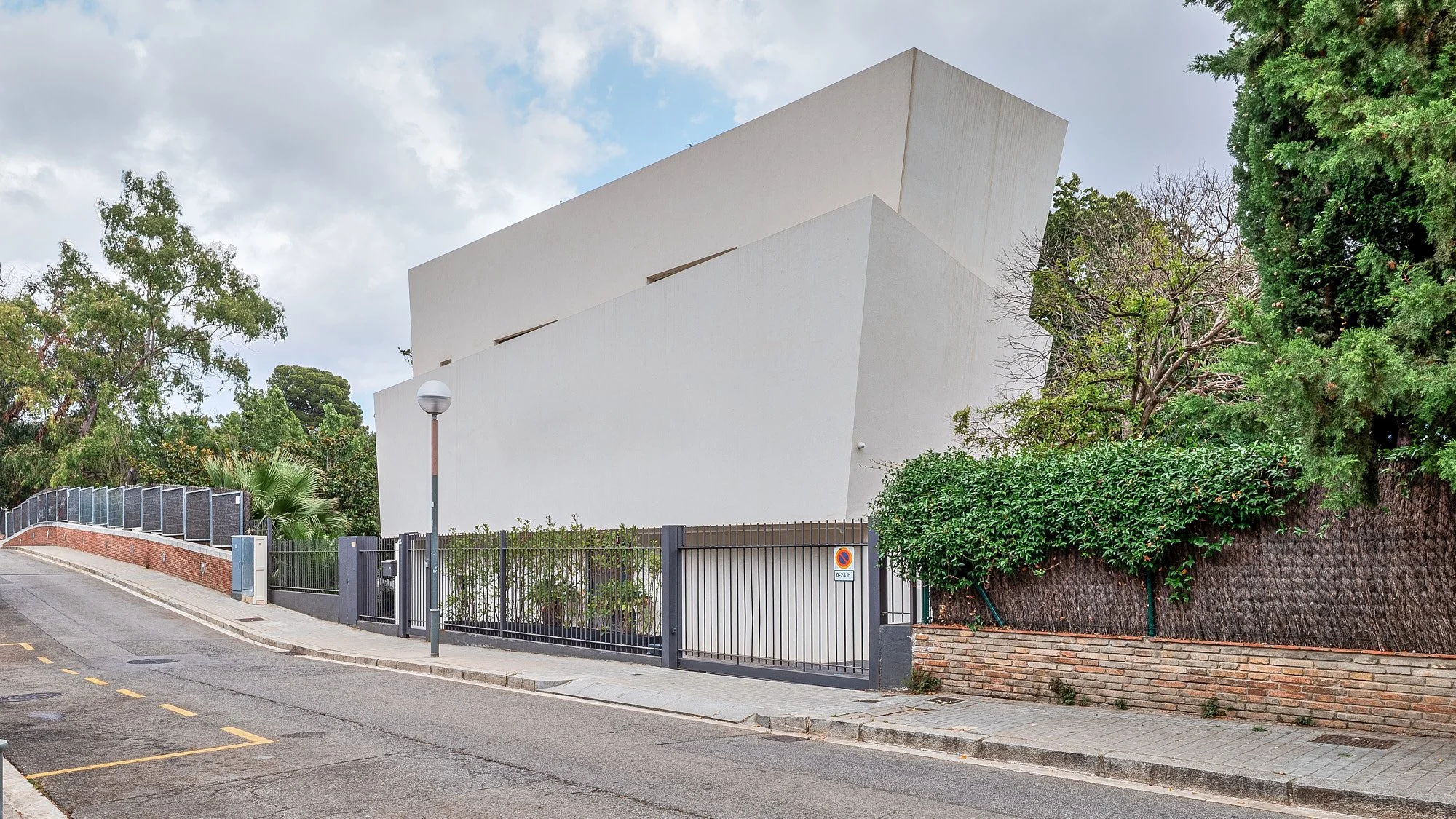 consuela-arquitectura-barcelona Casa Dolors Monserdà 1.jpg