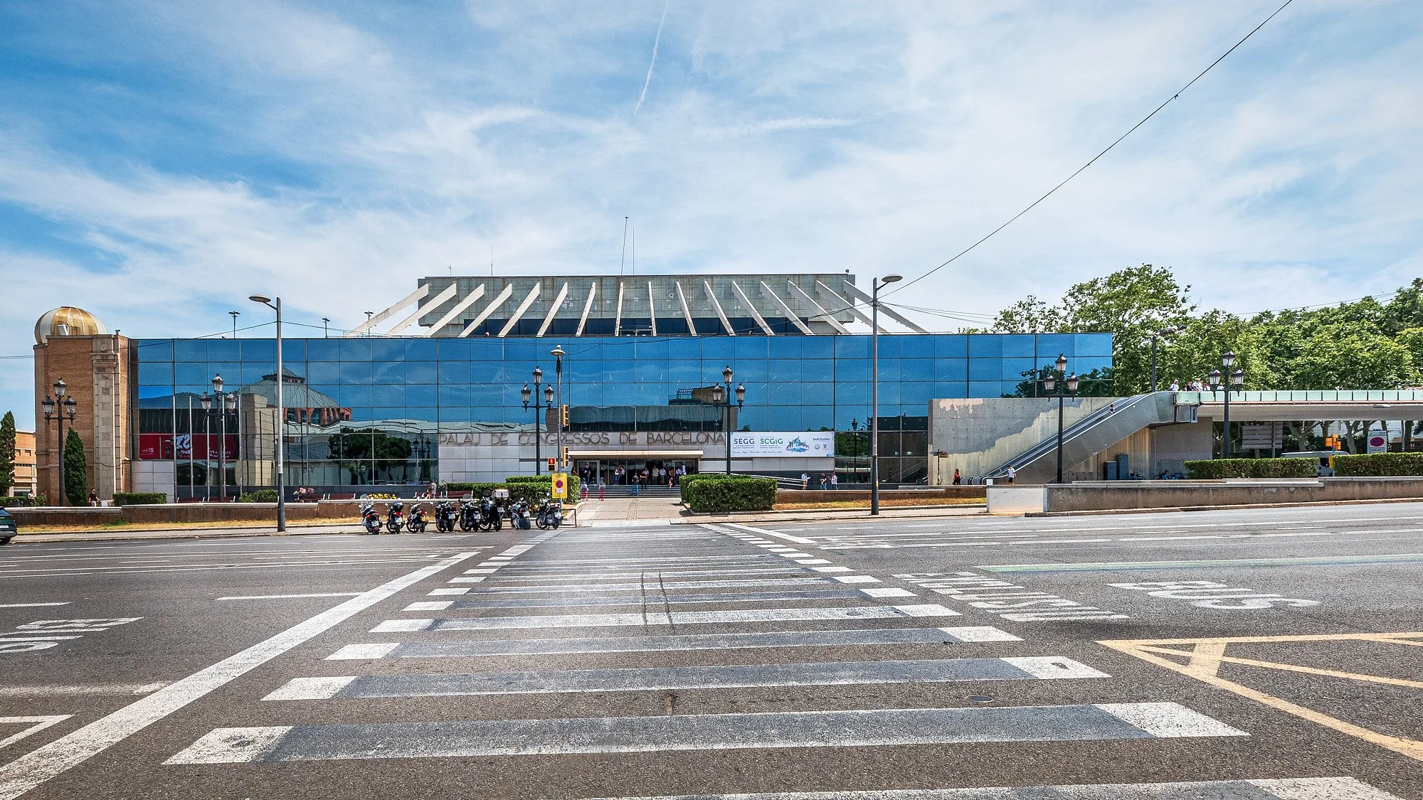 consuela-arquitectura-barcelona Palacio de Congresos de Barcelona.jpg