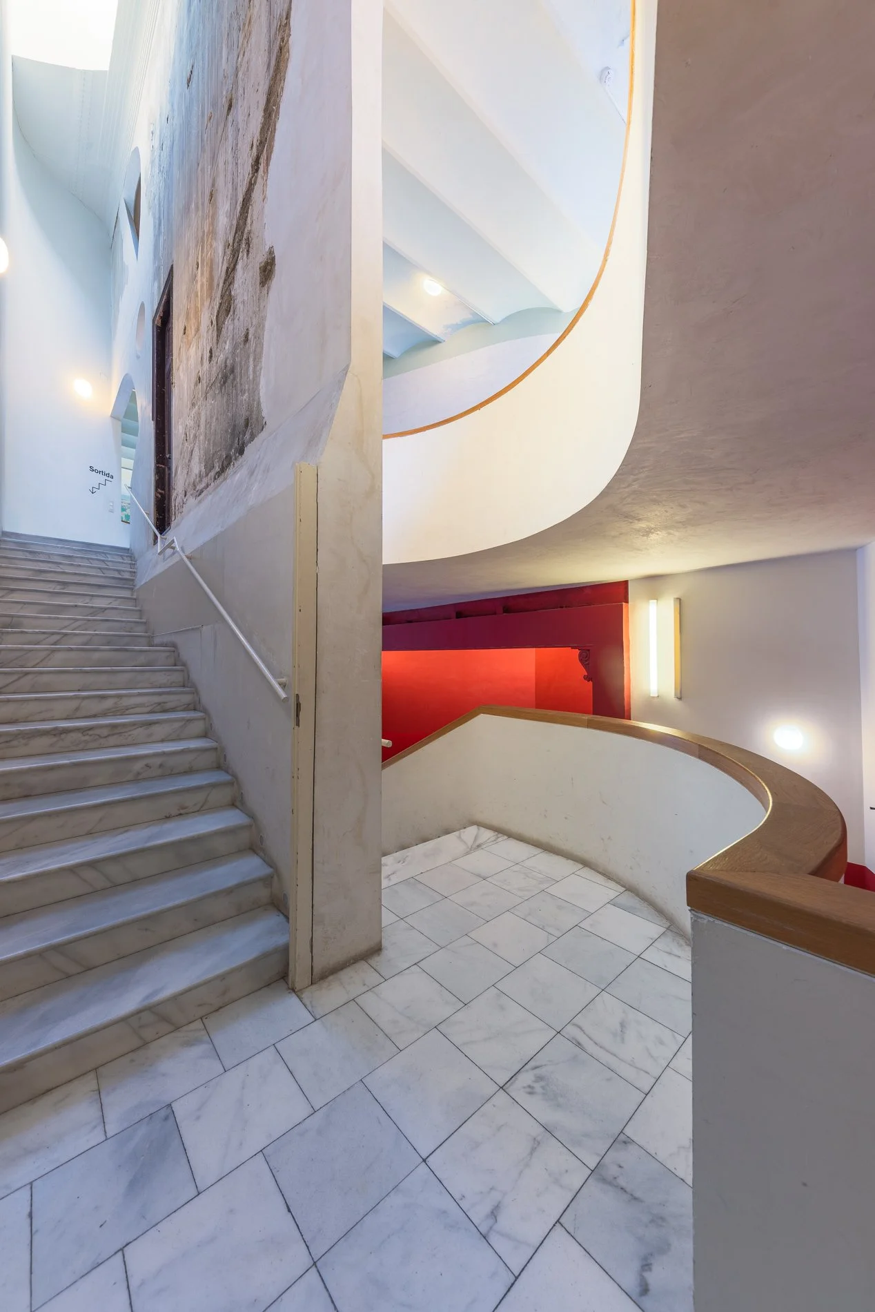 sala backet-consuela-arquitectura-barcelona.jpg