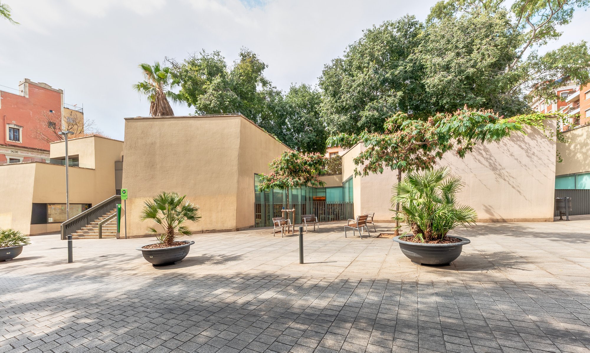 consuela-arquitectura-barcelona Biblioteca Sant Gervasi - Joan Maragall 2.jpg