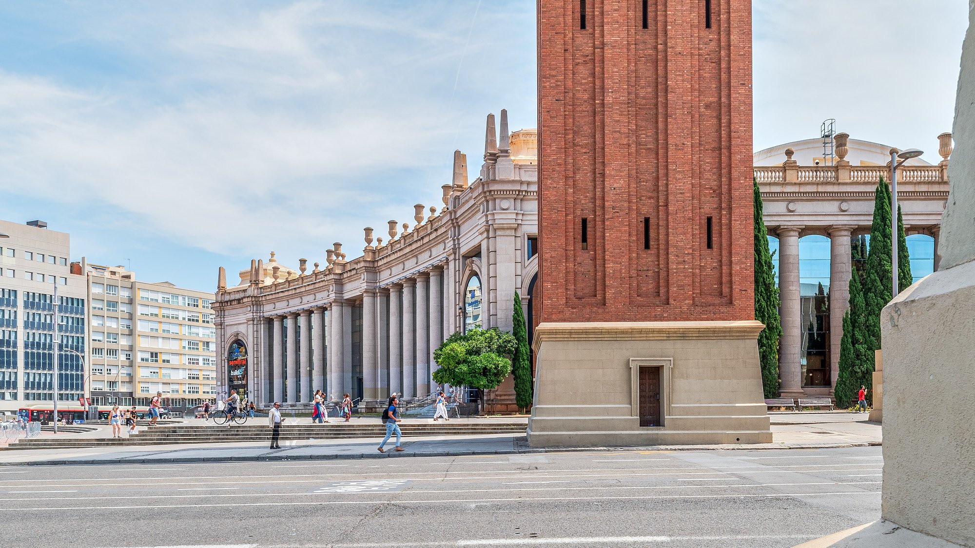 consuela-arquitectura-barcelona Pabellón núm. 1 de la Fira de Barcelona 4.jpg