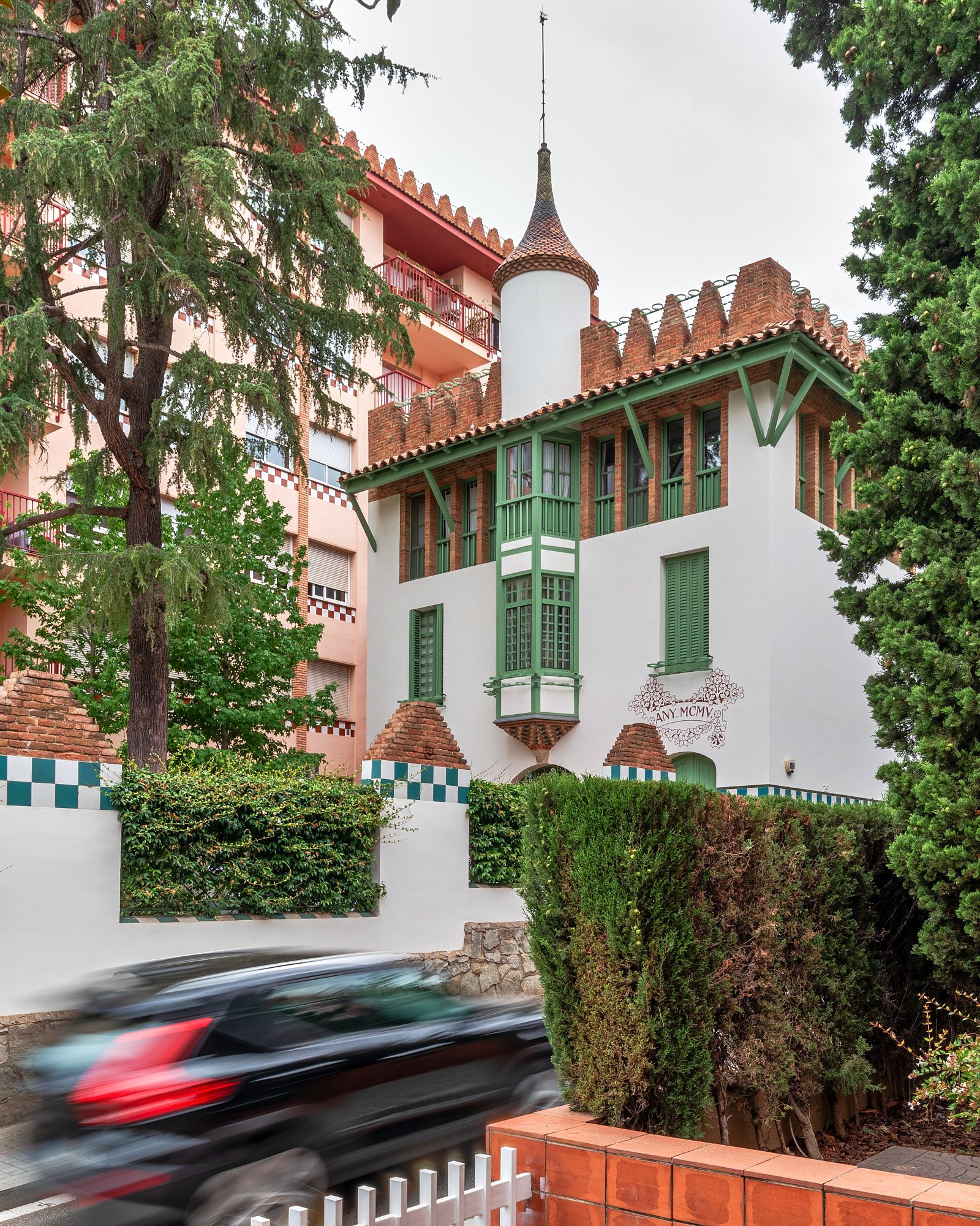 consuela-arquitectura-barcelona Casa Sastre i Marquès 2.jpg
