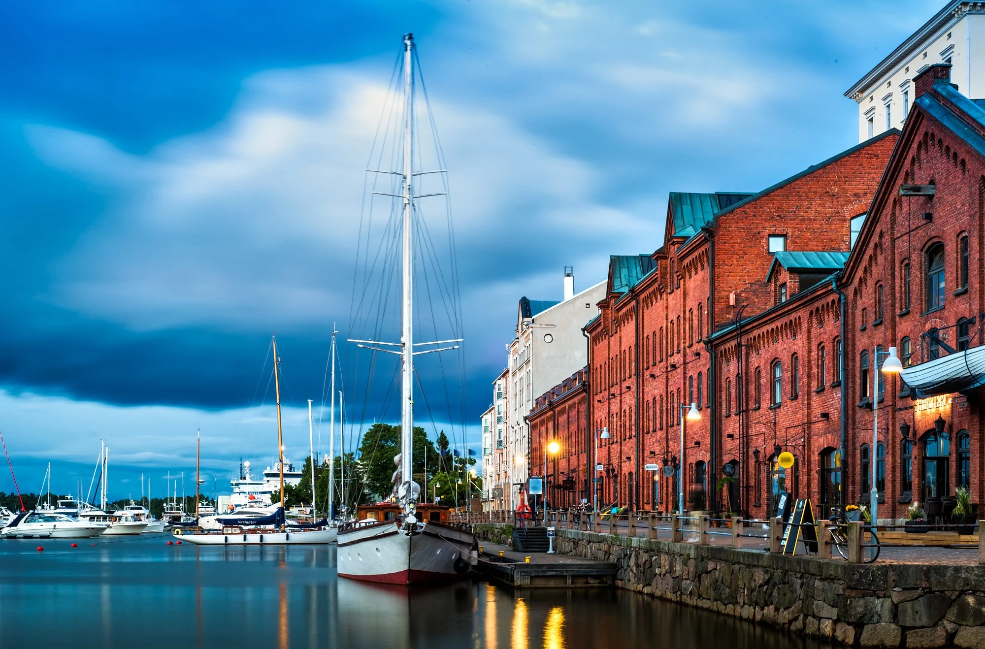 без имени-4055 burger.jpg