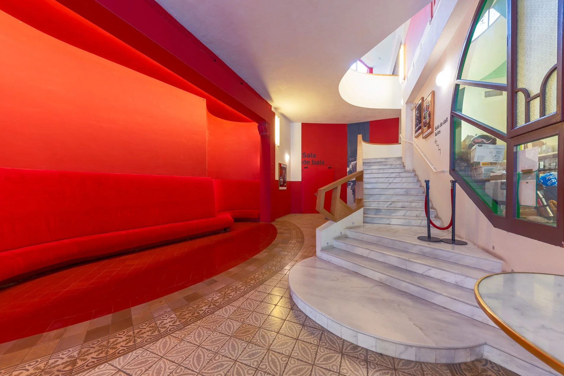 sala backet-consuelaphotoart--barcelona.jpg