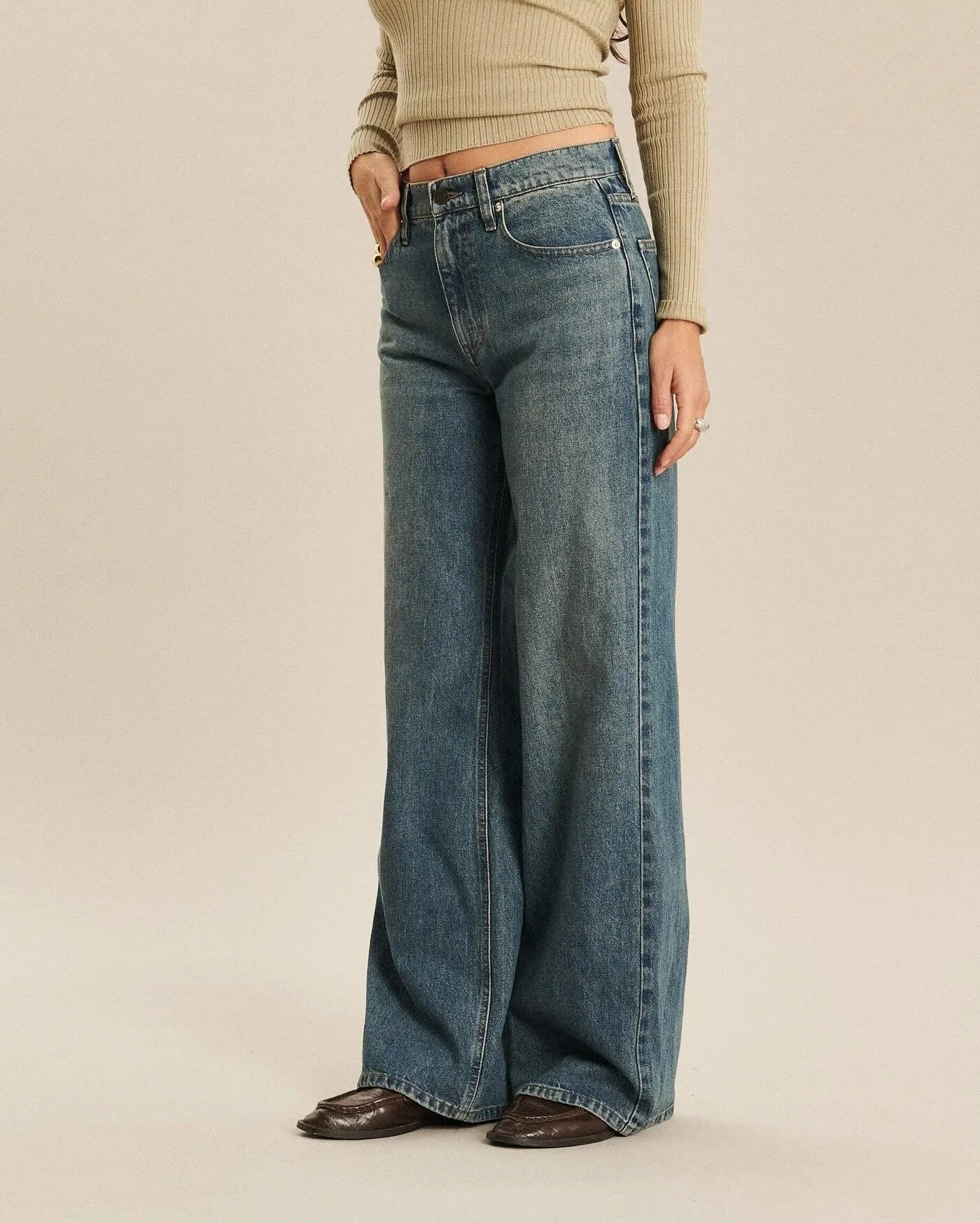 Denim Lover 👖👖👖👖👖👖

#newdenim #jeans #pants #instyle #fashion #whattowear #rumorsantwerp