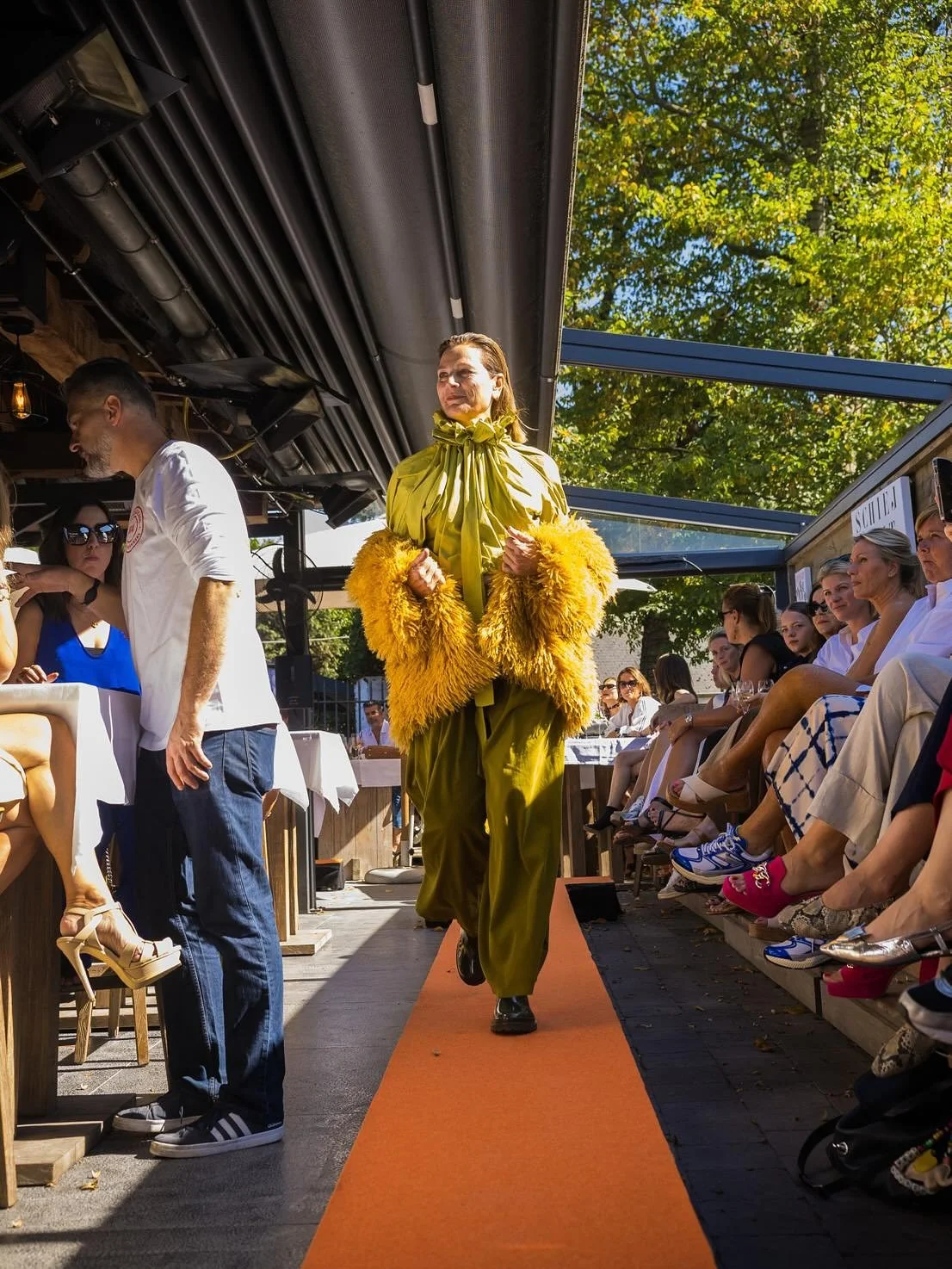 Enkele van onze favoriete looks tijdens onze modeshow van ons 10jarig bestaan ❤️

Styling @oliviaburguet 
Models @birgit.vanmol @celinevanouytsel @ellenpetri @alizeedingemans @amelievanroey