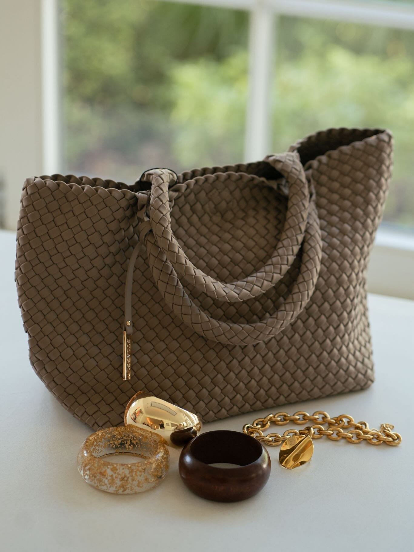 Juwelen @selectedbyline te verkrijgen bij ons! 🥰