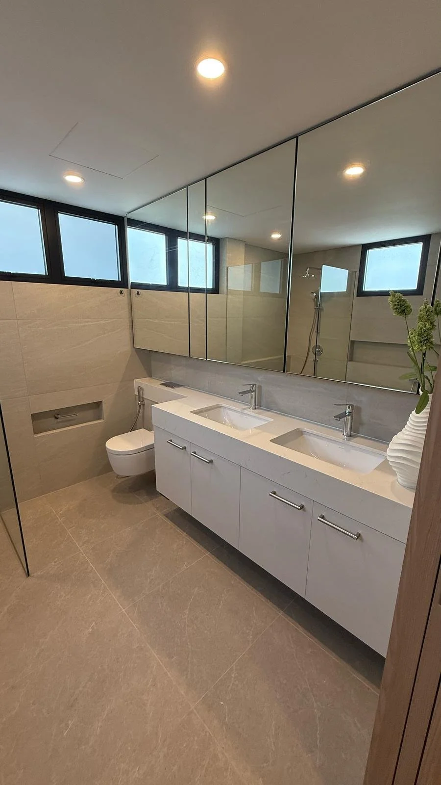 WhatsApp Image 2025-04-16 at 10.25.28.jpeg